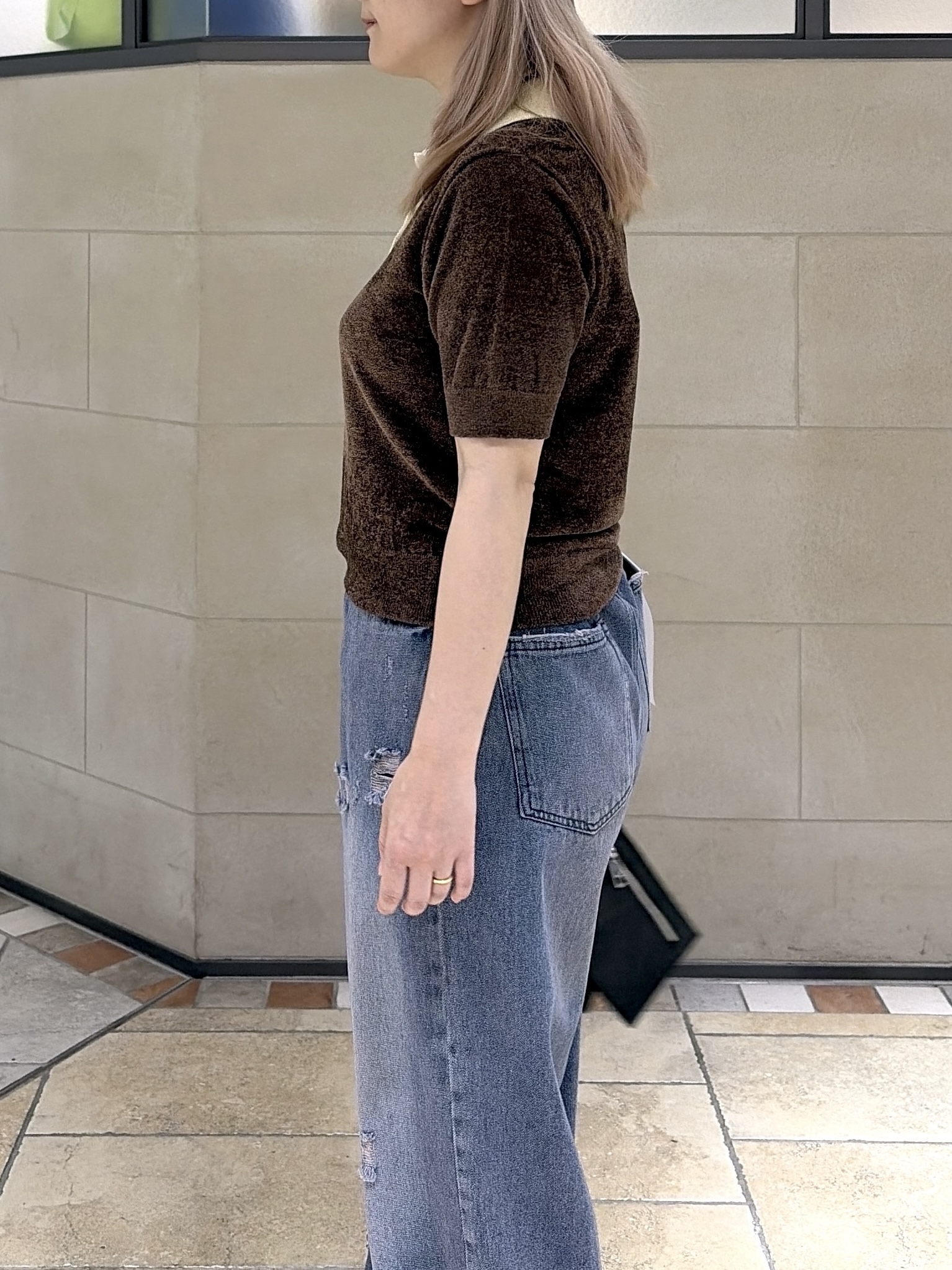 よねさんの「INDIVI｜バイカラーモールポロニット」を使ったコーディネート