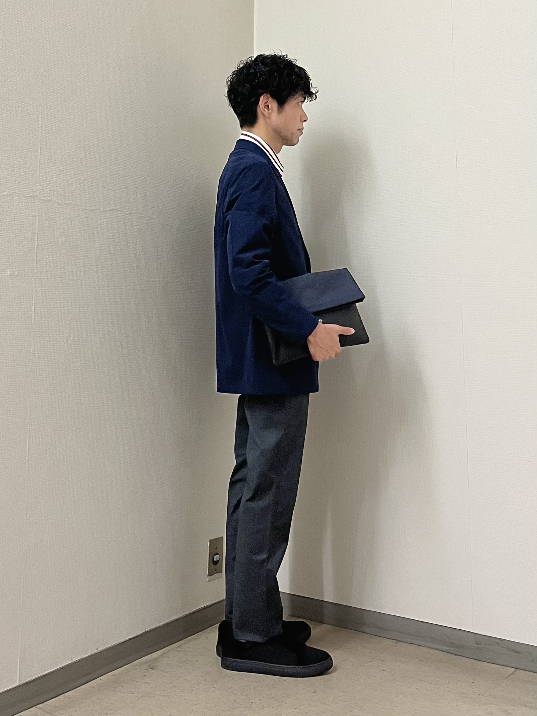 URAさんの「TAKEO KIKUCHI｜3Dナイロンストレッチ ジャケット」を使ったコーディネート