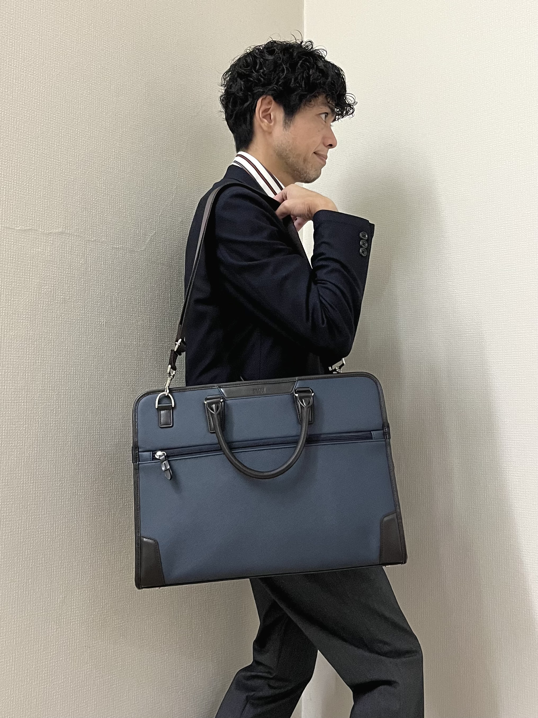 URAさんの「TAKEO KIKUCHI｜【抗菌防臭】CALCULO（R）ジャージ ジャケット」を使ったコーディネート