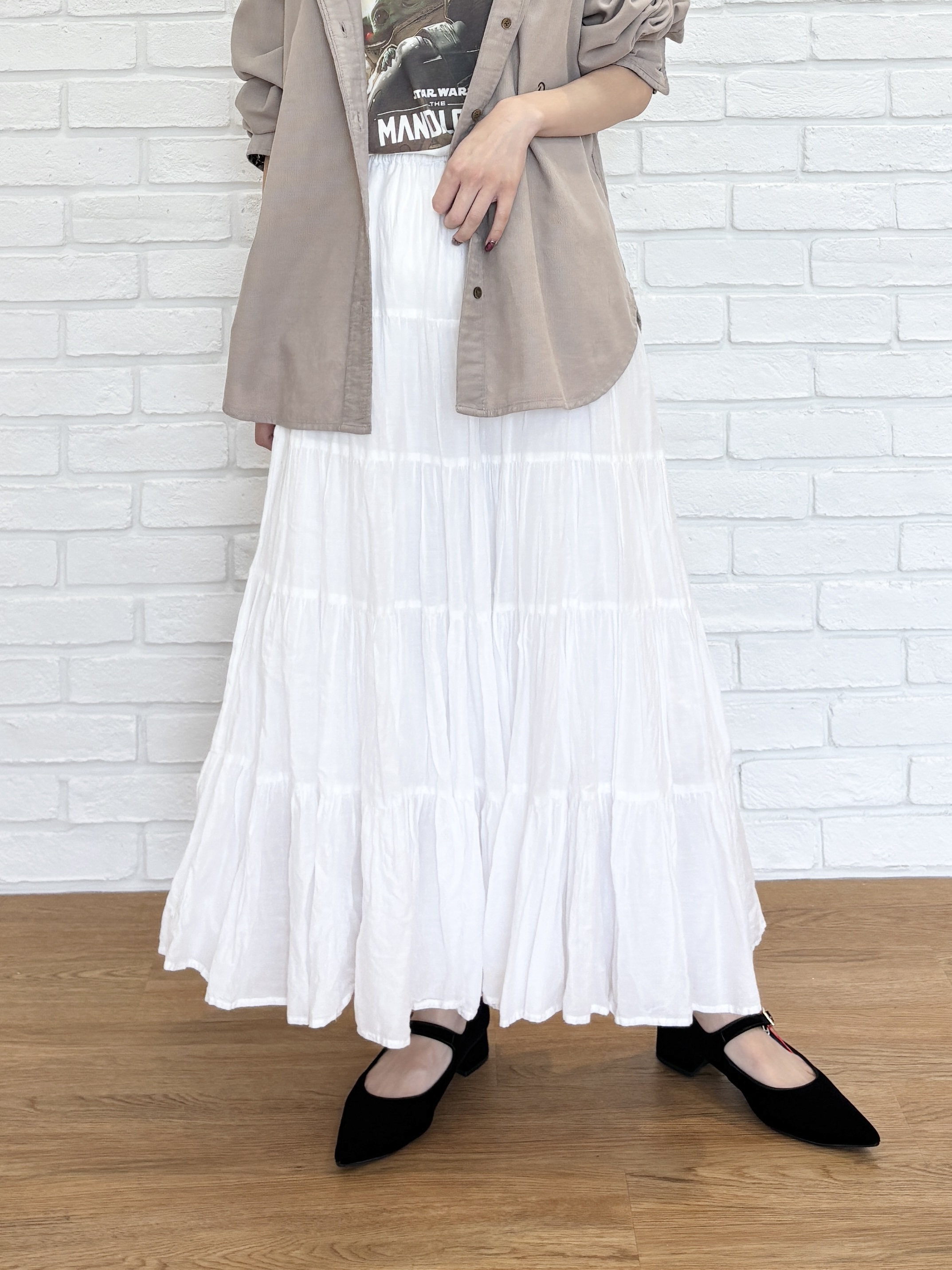 清水夏姫さんの「DRESSTERIOR｜【再入荷】コットンボイルティアードスカート」を使ったコーディネート