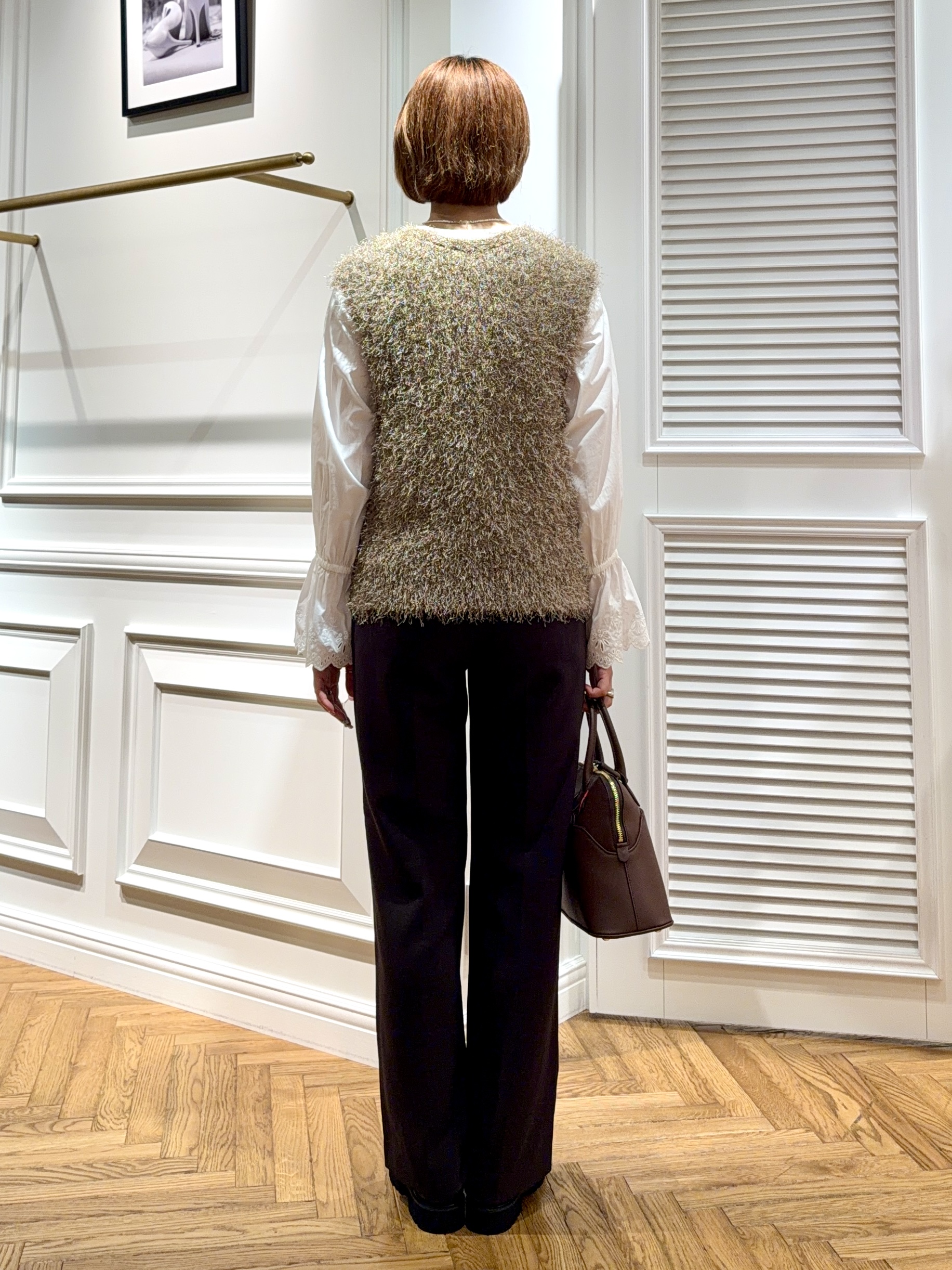 renaさんの「DRESSTERIOR｜フェザーヤーン2WAYニットプルオーバー」を使ったコーディネート