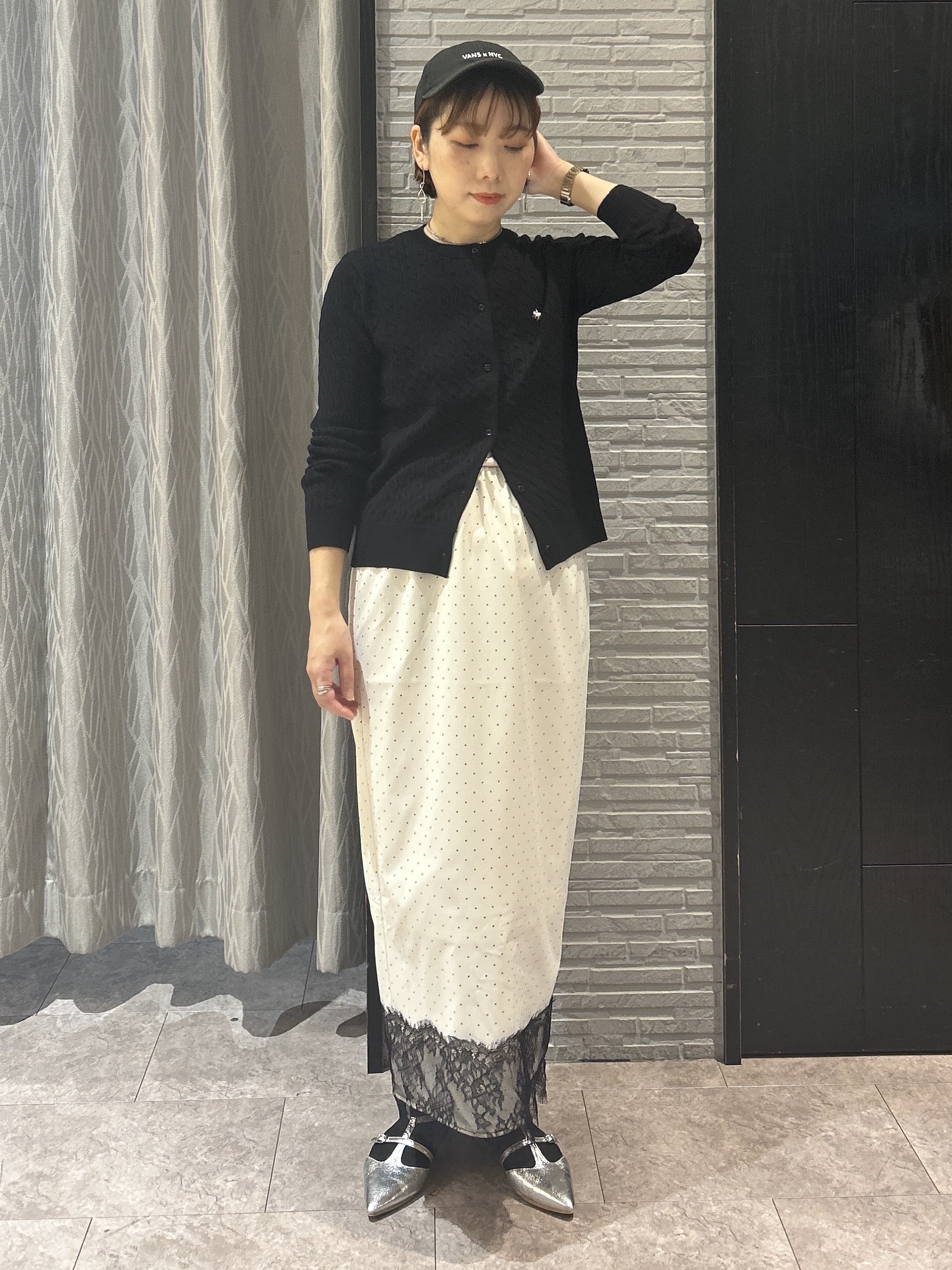 ga_riさんの「THE SHOP TK｜POLO BCS/ケーブルクルーカーディガン」を使ったコーディネート