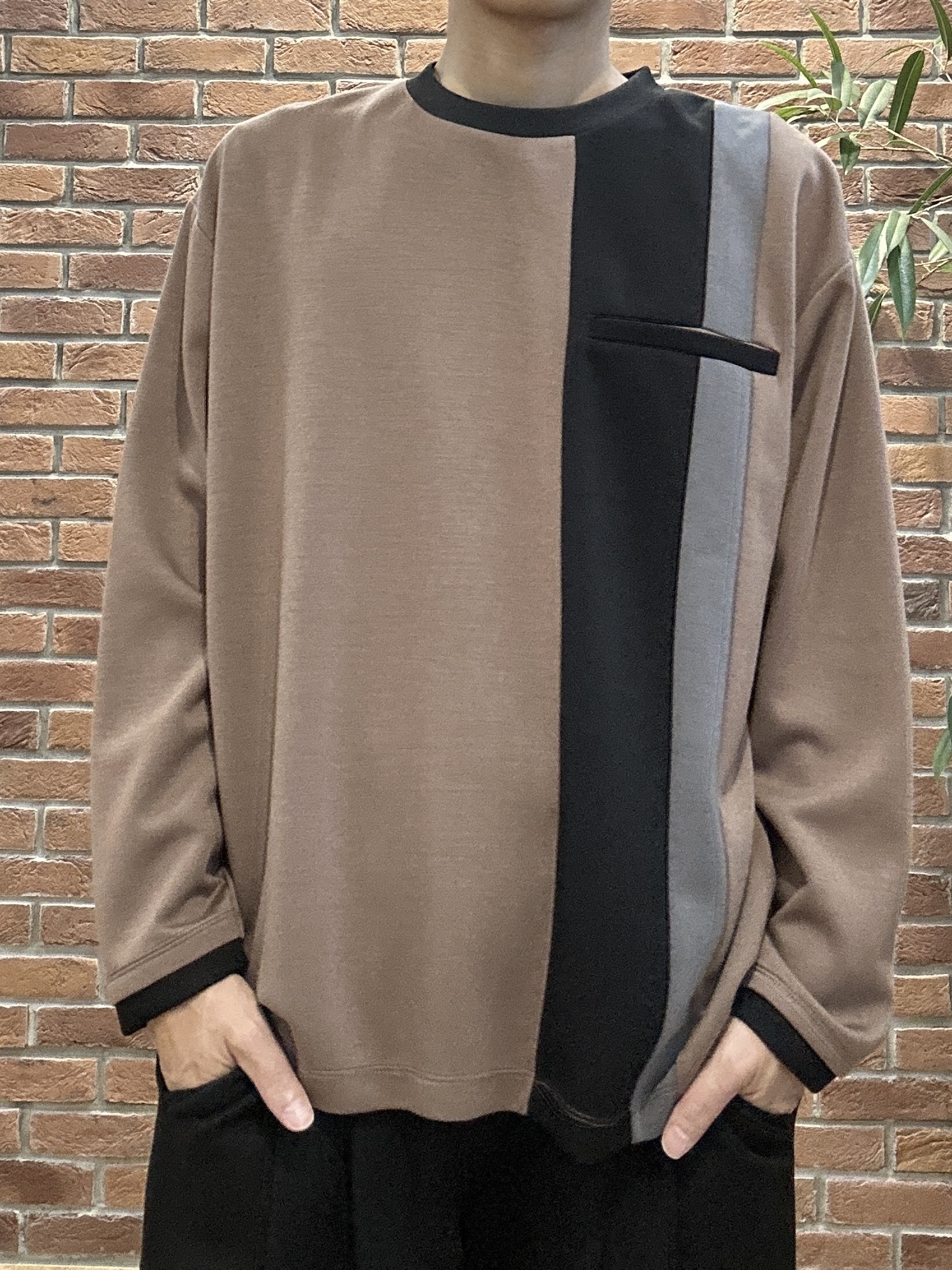 ドイさんの「tk.TAKEO KIKUCHI｜【UMBRO】FLショルダーバッグ／チャーム付き」を使ったコーディネート