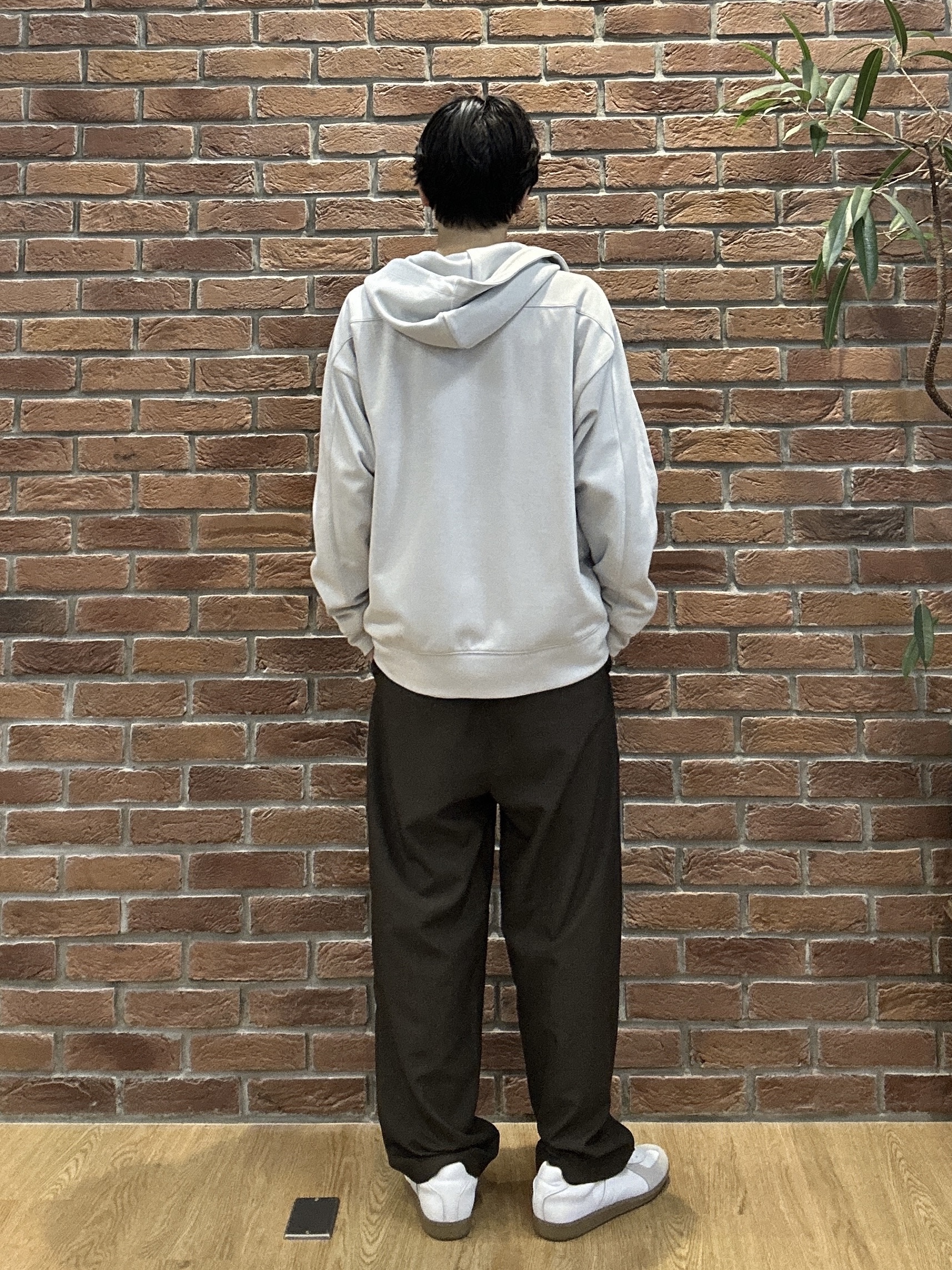 ドイさんの「tk.TAKEO KIKUCHI｜【接触冷感／吸水速乾】クールドライコットンTシャツ」を使ったコーディネート