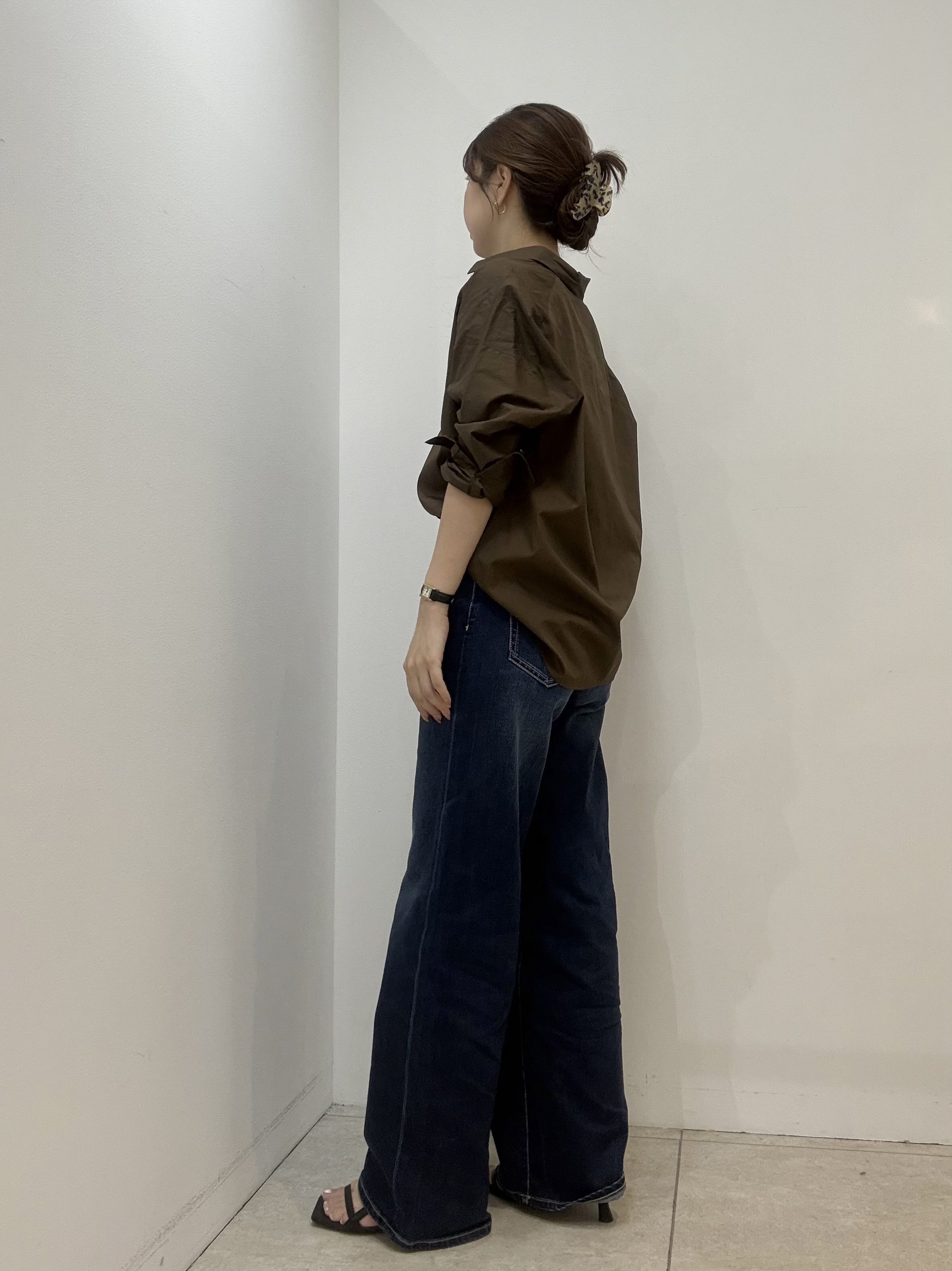 かなえさんの「UNTITLED｜コットンドルマンシャツ」を使ったコーディネート