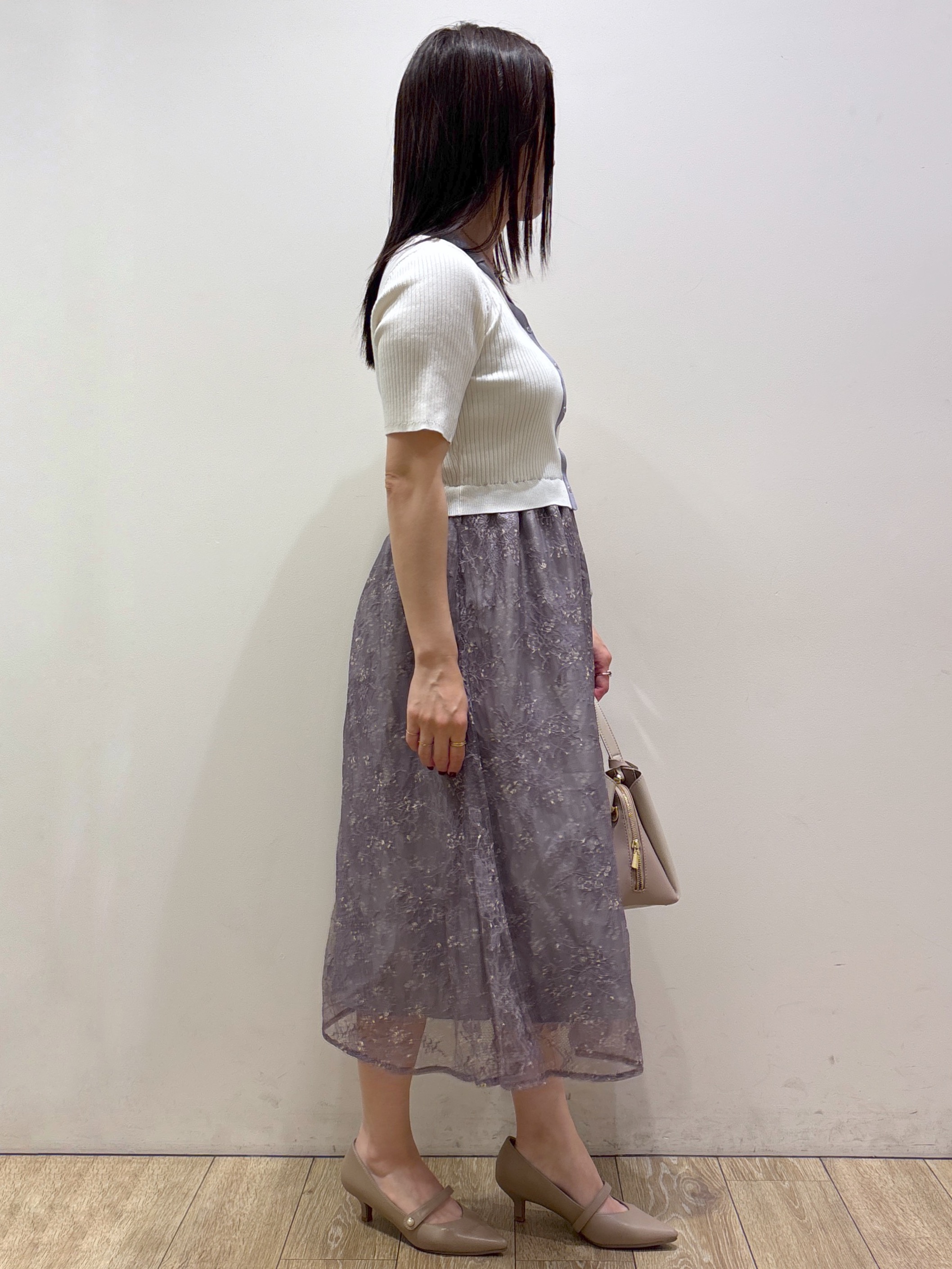 mameさんの「index｜花柄ドッキング衿付きワンピース【洗濯機OK】」を使ったコーディネート