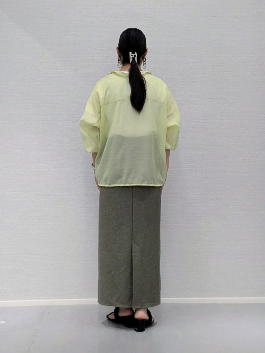 makkyさんの「UNTITLED｜【トレンド／2WAY】裾ドロスト付きシアーブラウスブルゾン」を使ったコーディネート