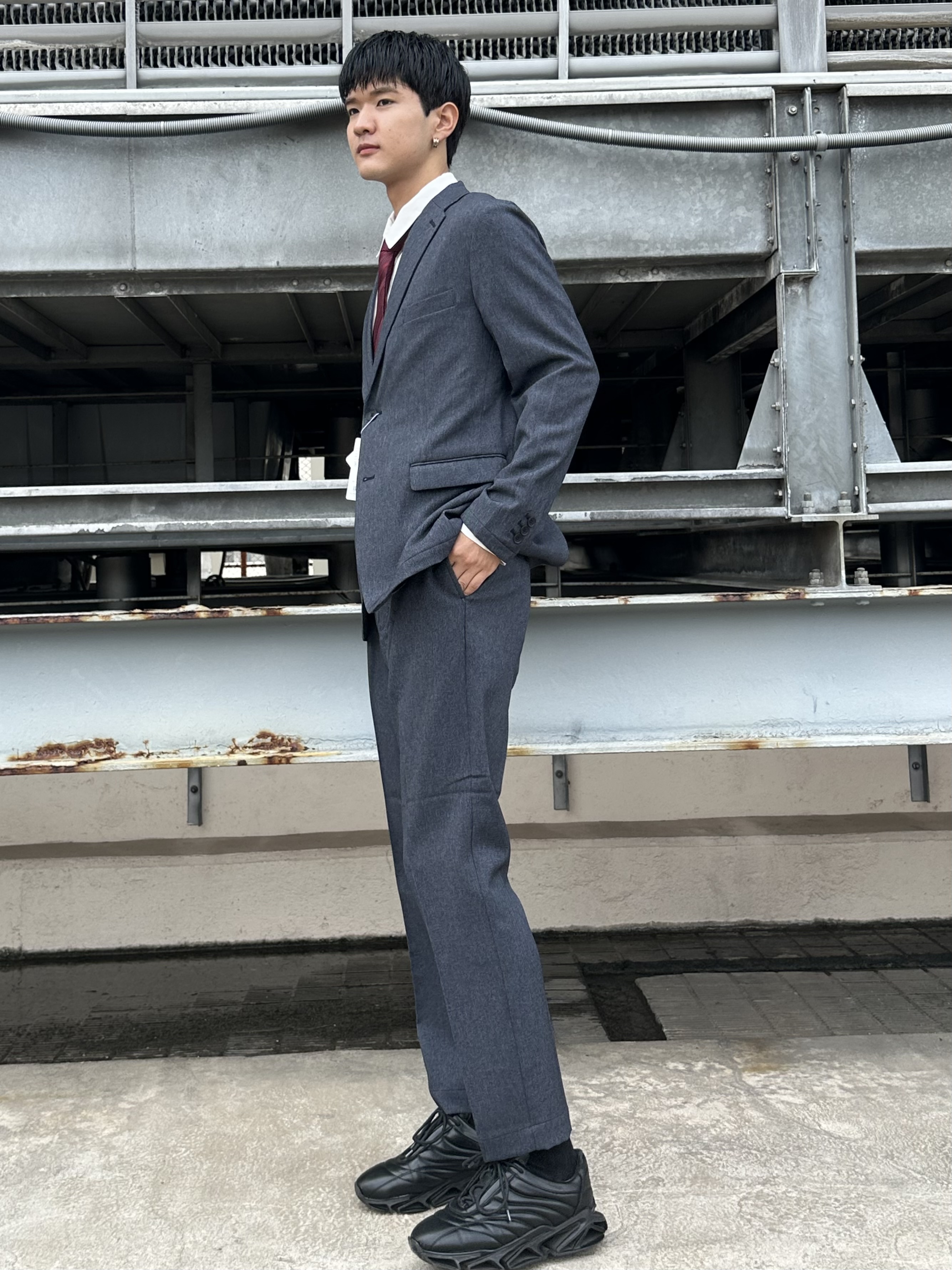 KOHEIさんの「tk.TAKEO KIKUCHI｜【ベストセラー/日本製】シャドーストライプ シルクネクタイ」を使ったコーディネート