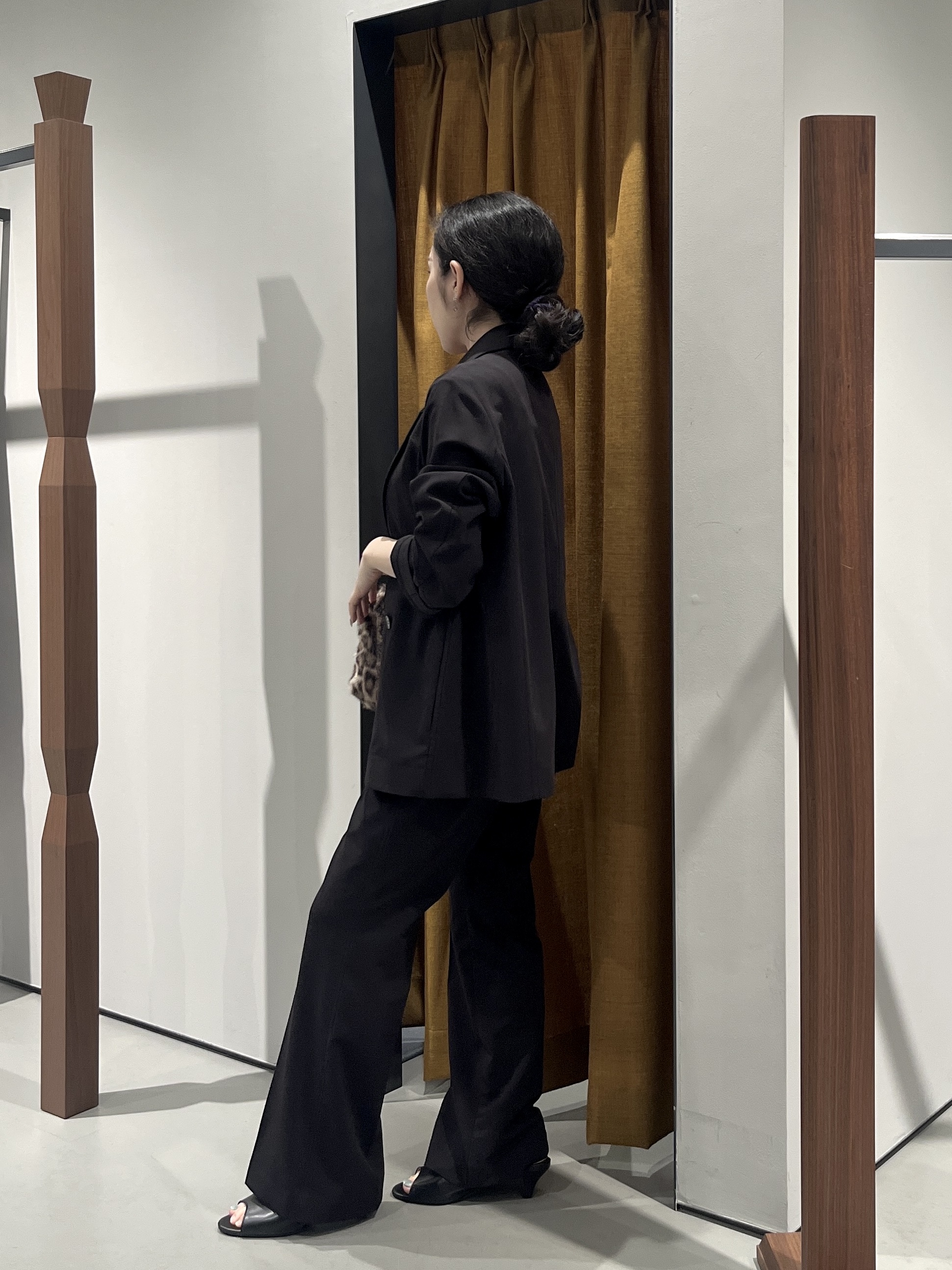 Uminoさんの「INDIVI｜Comfy Set Up｜ダブルブレストイージージャケット【セットアップ対応／通勤／カセット服】」を使ったコーディネート