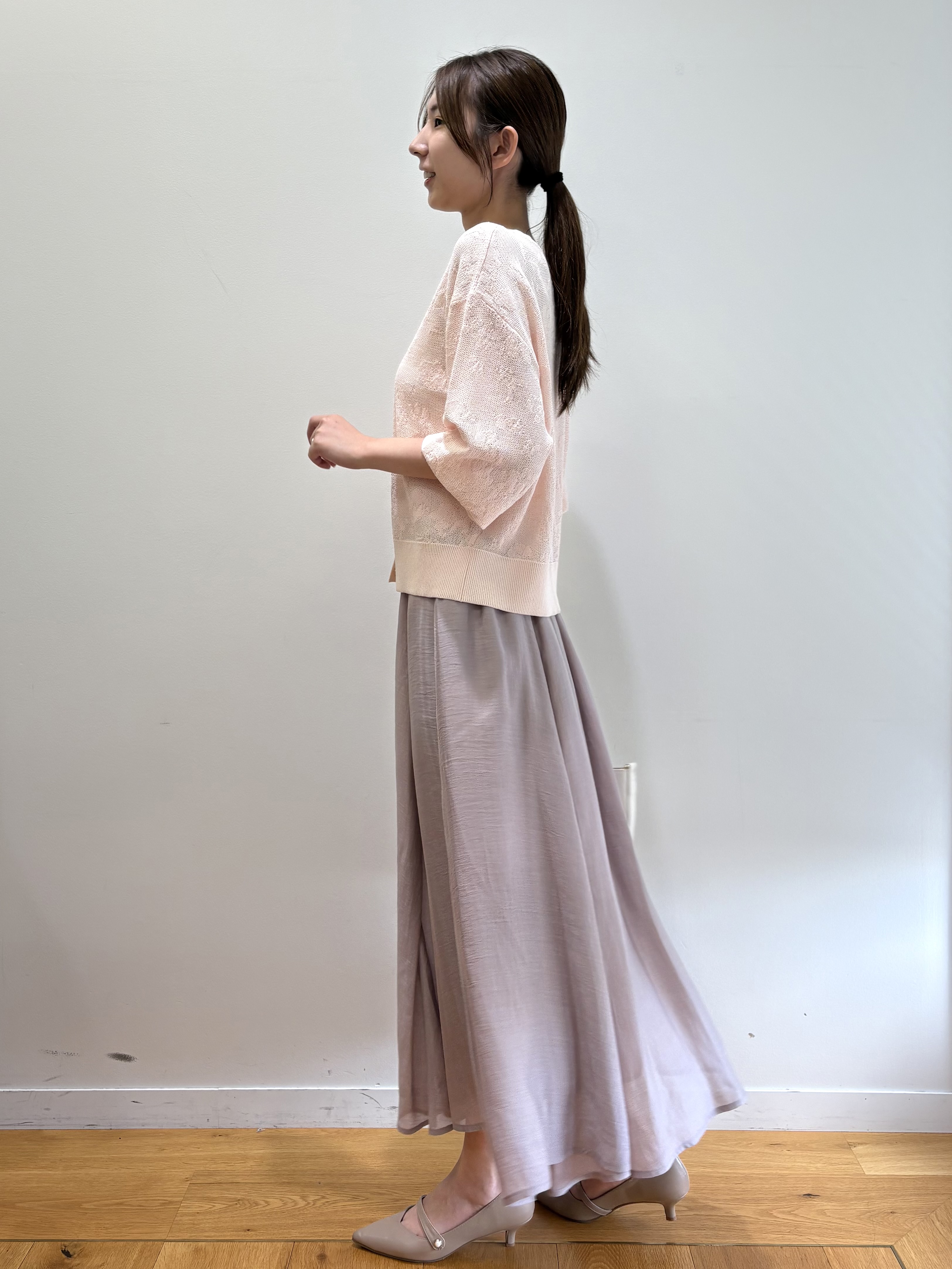 めぐさんの「index｜【８色展開】柄アソートシアーカーディガン《洗濯機OK》」を使ったコーディネート