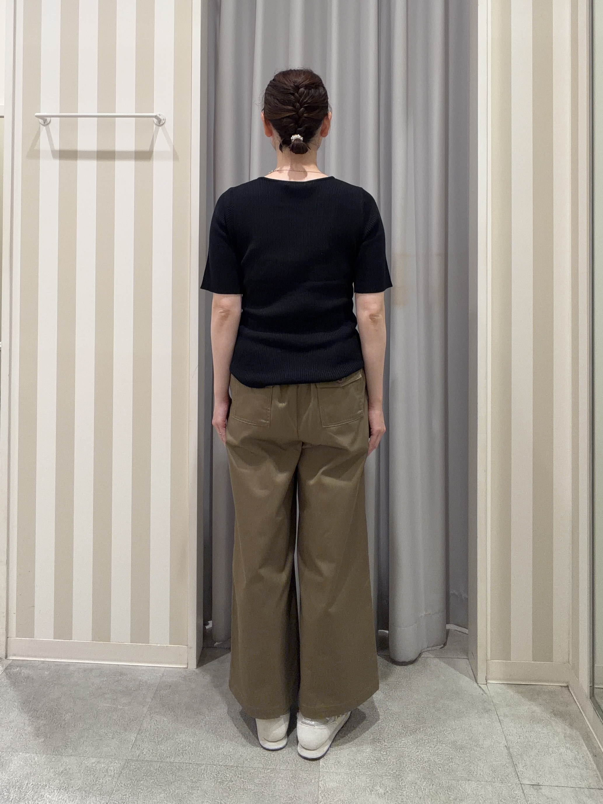 Nanaさんの「SHOO･LA･RUE｜【毛玉になりにくい/洗濯機可/S-LL】大人上品な 5分袖スクエアトップス」を使ったコーディネート