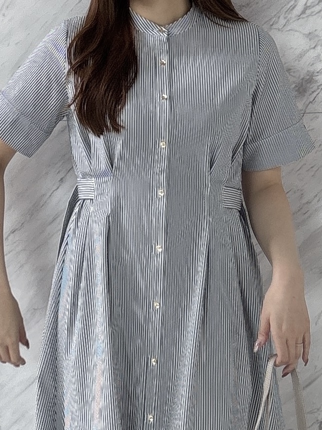 sayaさんの「grove｜【低身長さんも選べる着丈/UV・シワになりにくいetc】涼やかさも、きちんとも叶うワンピース」を使ったコーディネート