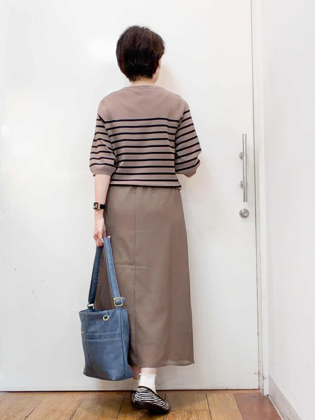 みぃさんの「SHOO･LA･RUE｜【ガンガン洗える/ひんやり/UV/毛玉になりにくい】二の腕見せない 5分袖ニット」を使ったコーディネート