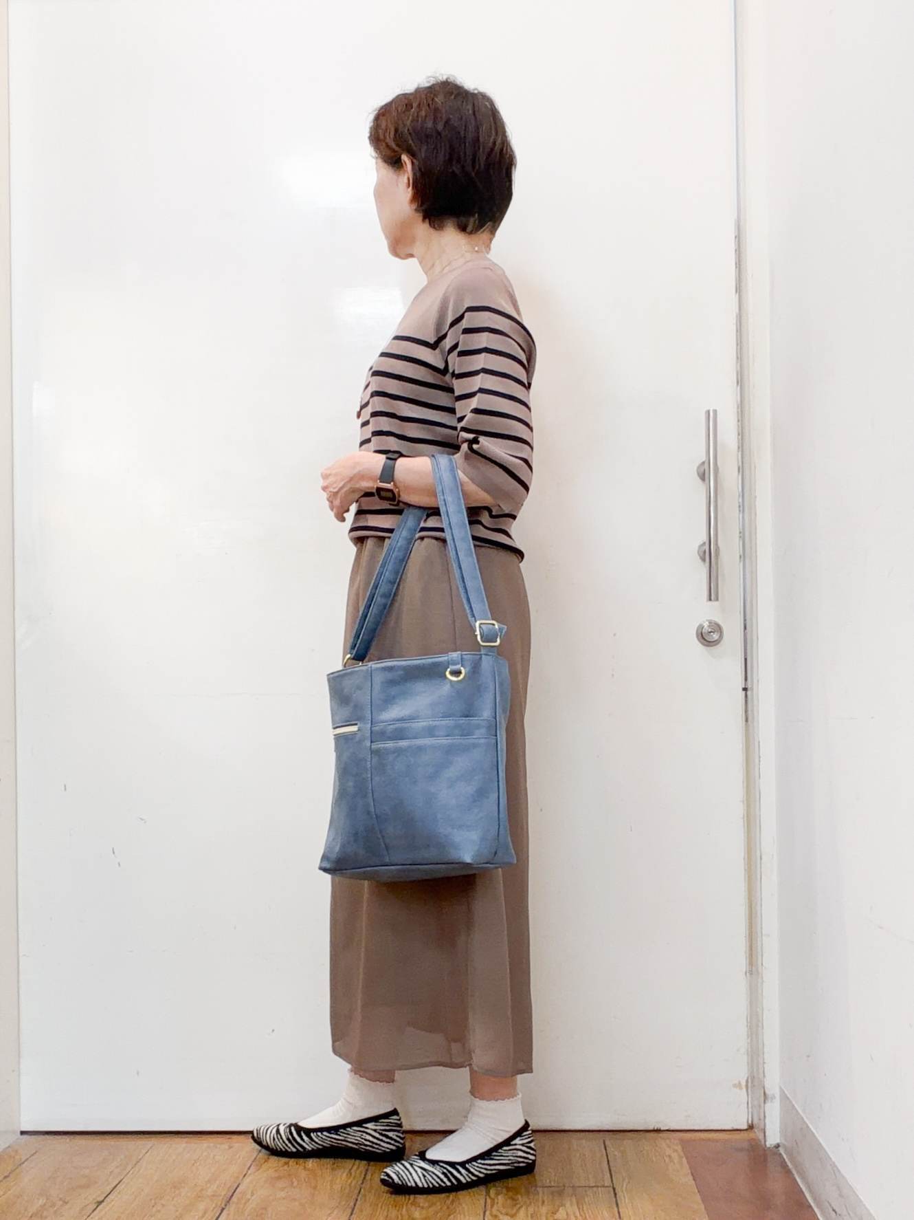 みぃさんの「SHOO･LA･RUE｜【ガンガン洗える/ひんやり/UV/毛玉になりにくい】二の腕見せない 5分袖ニット」を使ったコーディネート