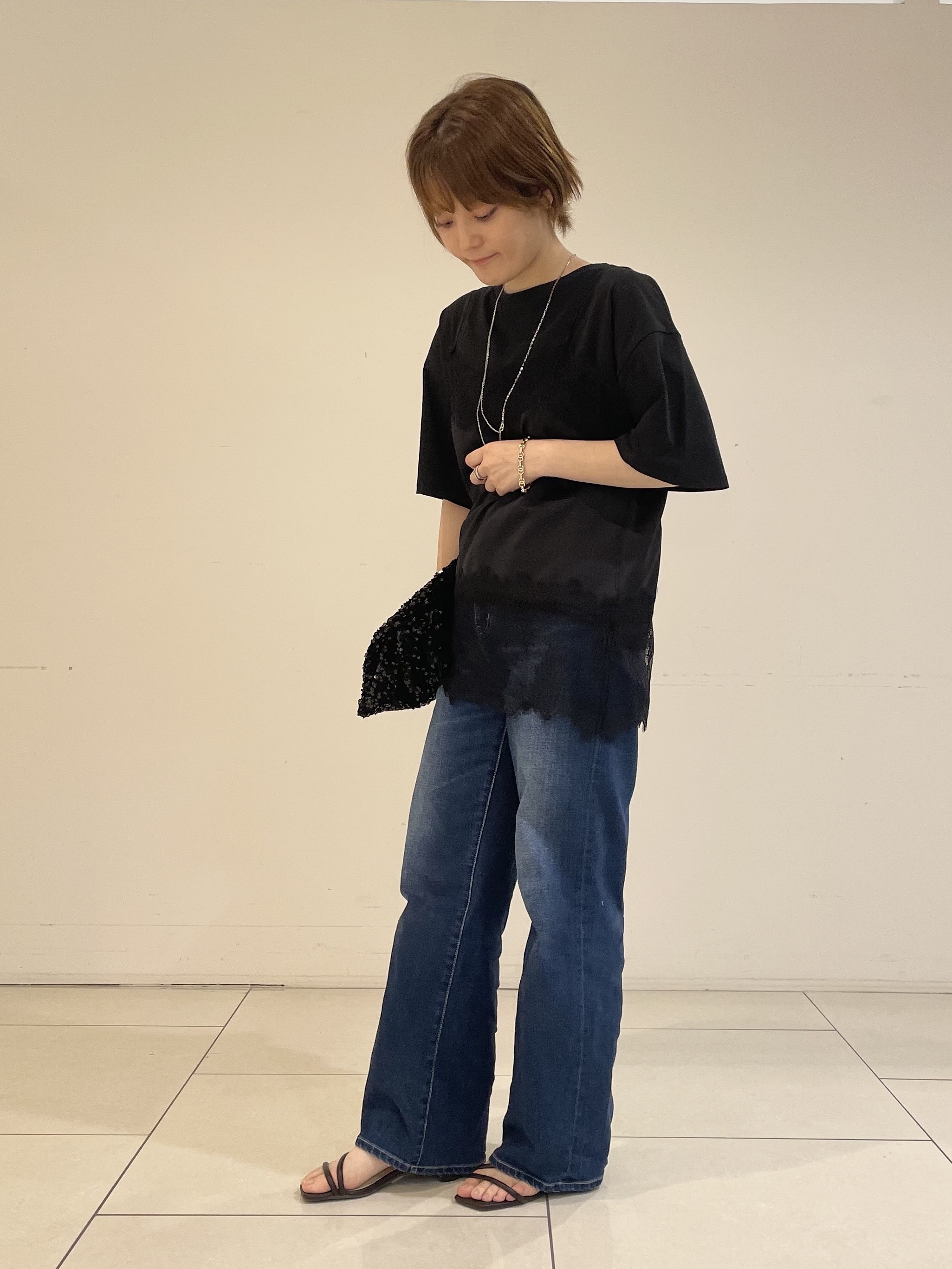 ゆいさんの「UNTITLED｜【1枚でもセットでも】レースキャミ付きプルオーバー」を使ったコーディネート