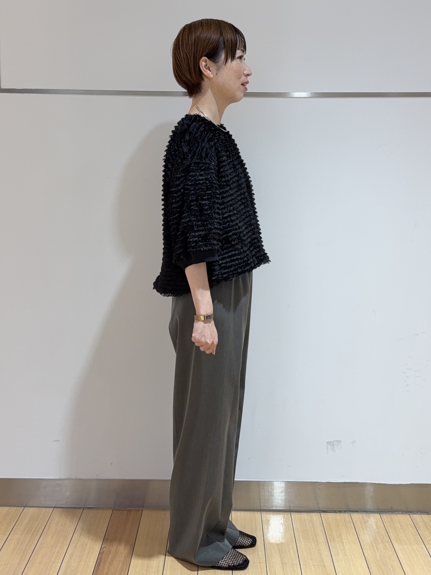 あやさんの「UNTITLED｜【ウエストゴム】シャイニーキュプラワイドパンツ」を使ったコーディネート