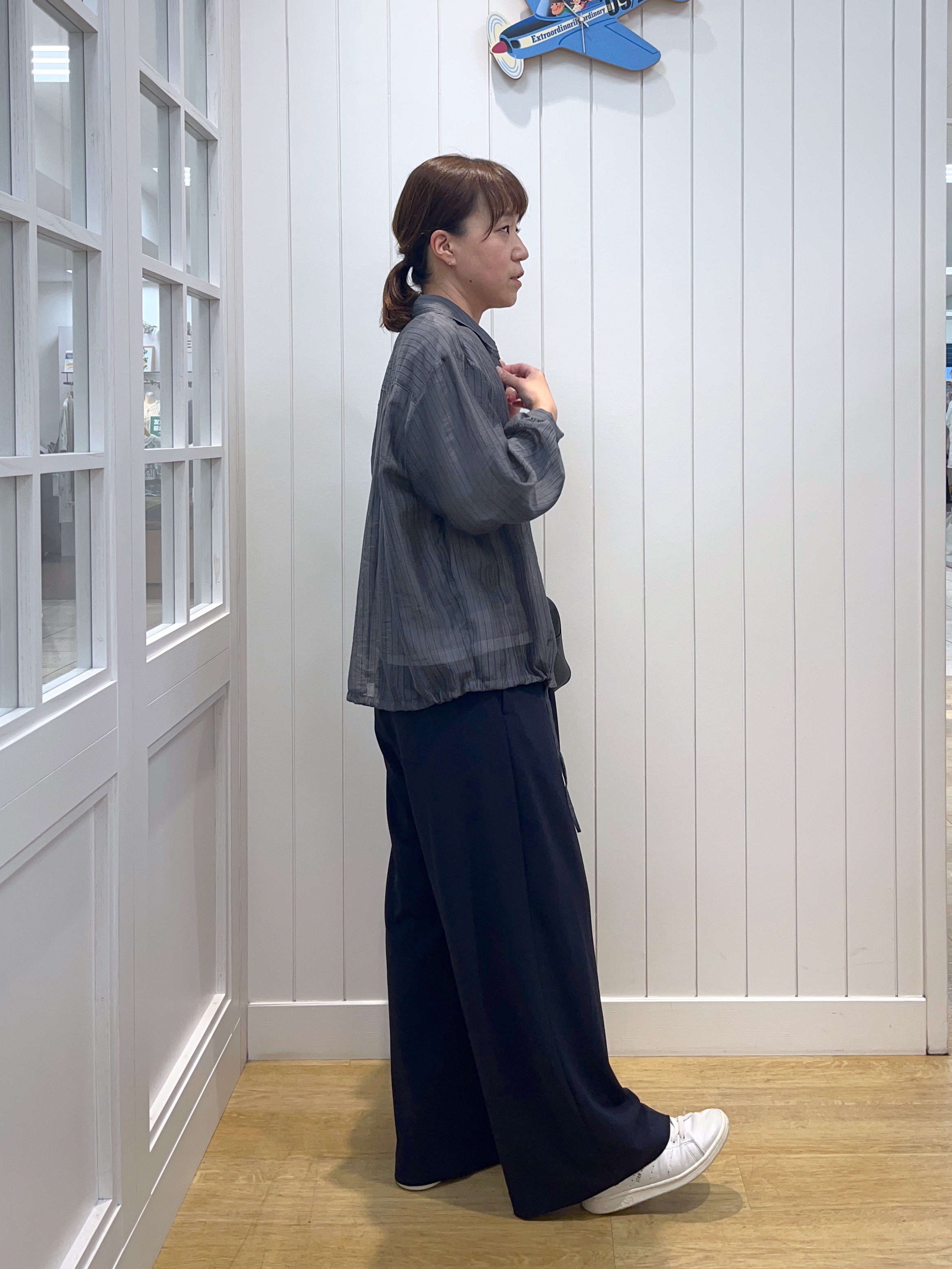 takayamaさんの「Dessin｜シアーストライプドロストシャツ」を使ったコーディネート