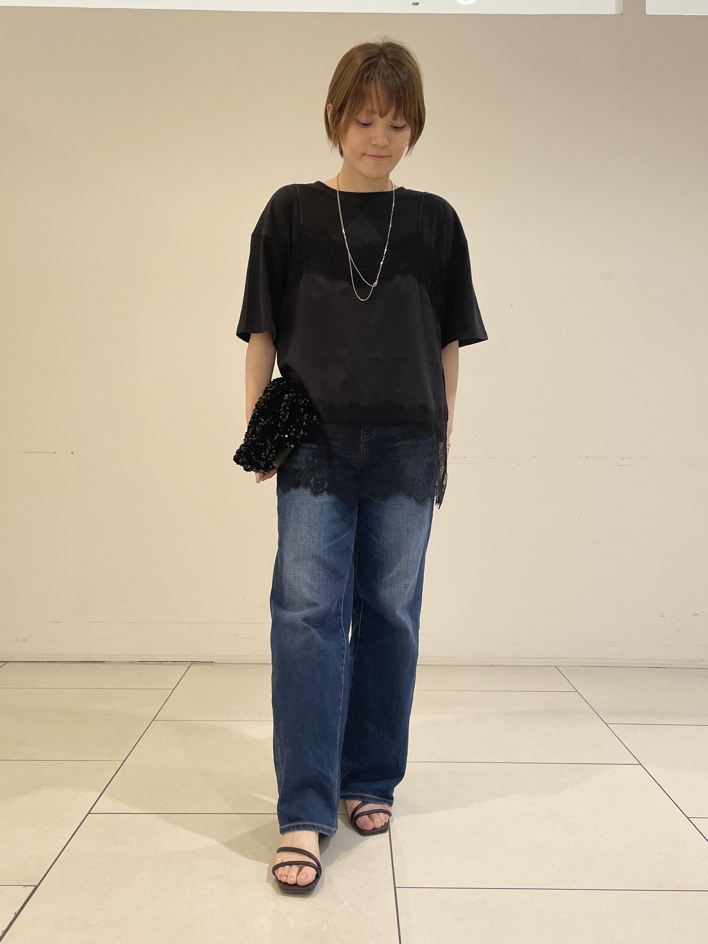 ゆいさんの「UNTITLED｜【1枚でもセットでも】レースキャミ付きプルオーバー」を使ったコーディネート