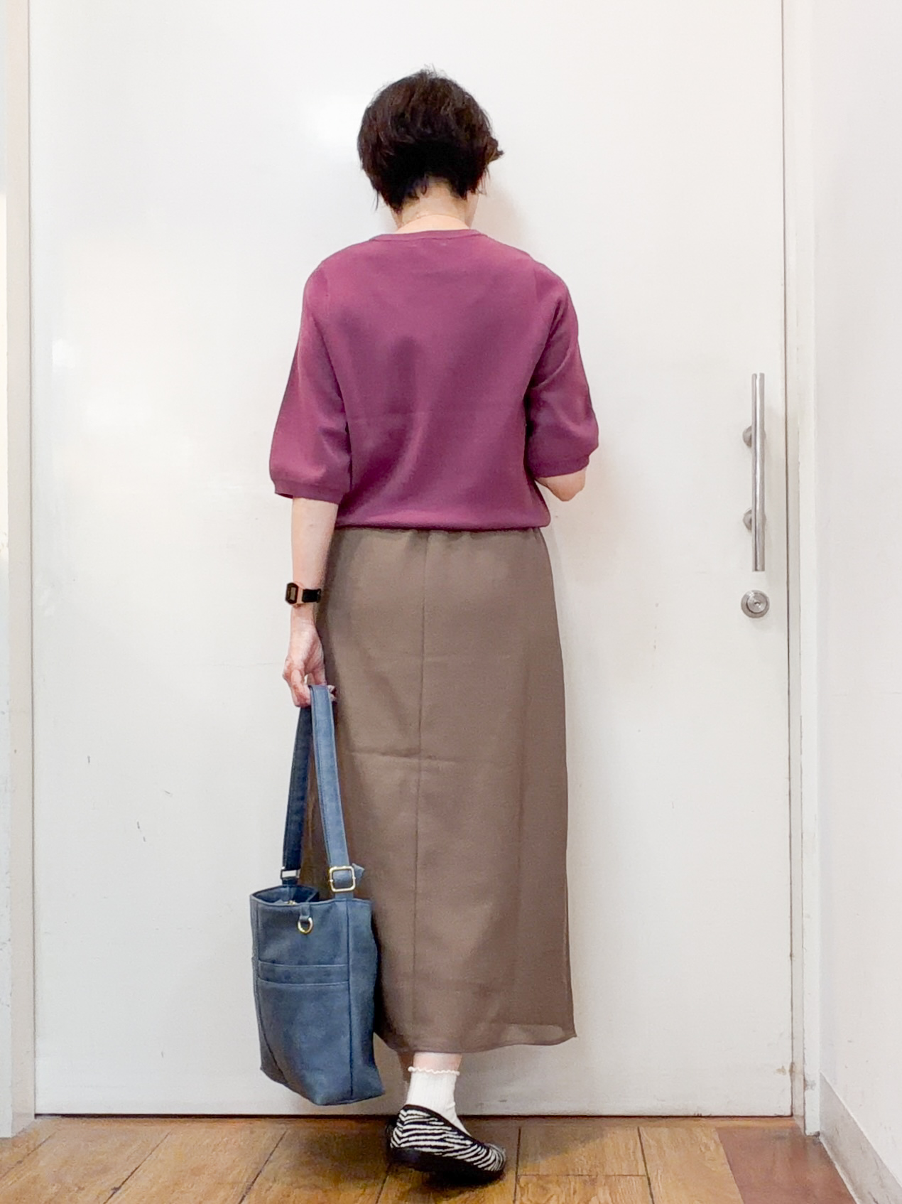 みぃさんの「SHOO･LA･RUE｜【ガンガン洗える/ひんやり/UV/毛玉になりにくい】二の腕見せない 5分袖ニット」を使ったコーディネート