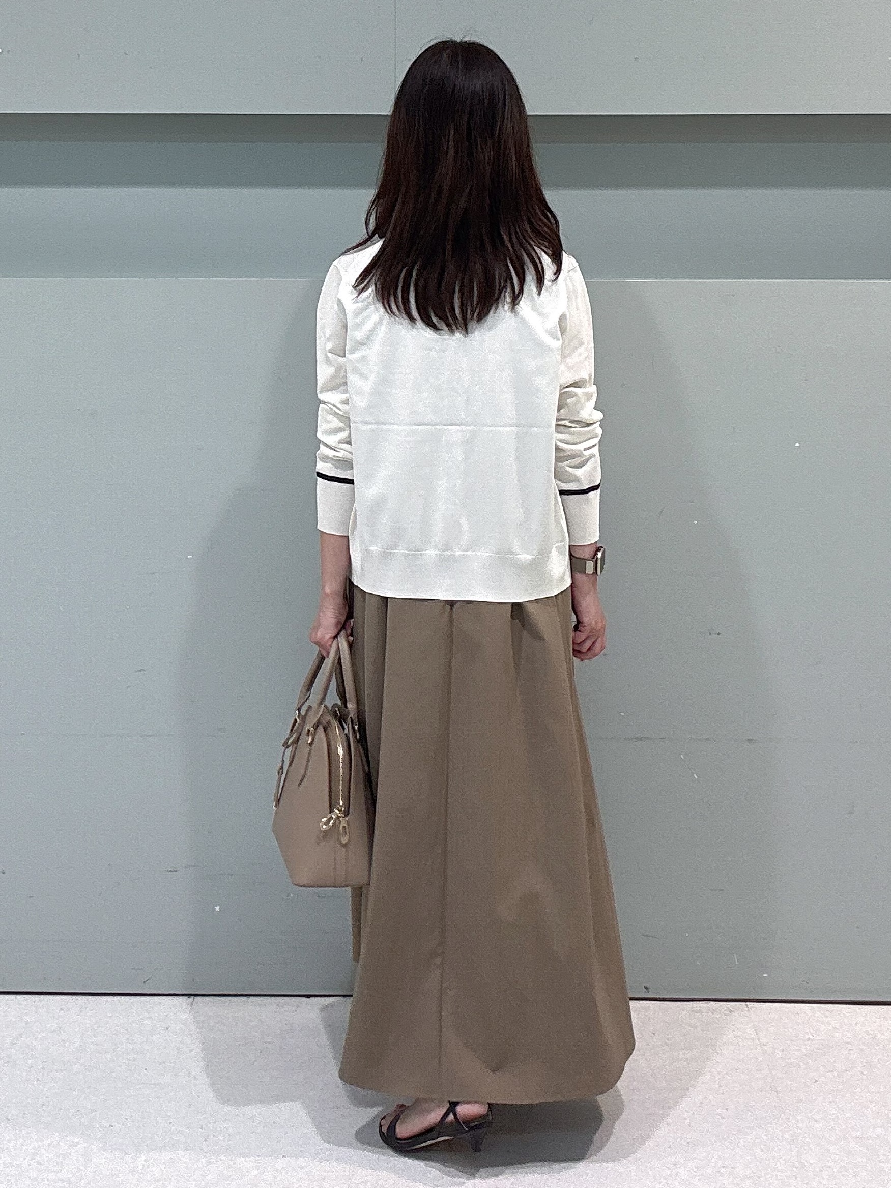 makiさんの「UNTITLED｜【アンサンブル可能/秋羽織り】コンパクトニットカーディガン」を使ったコーディネート