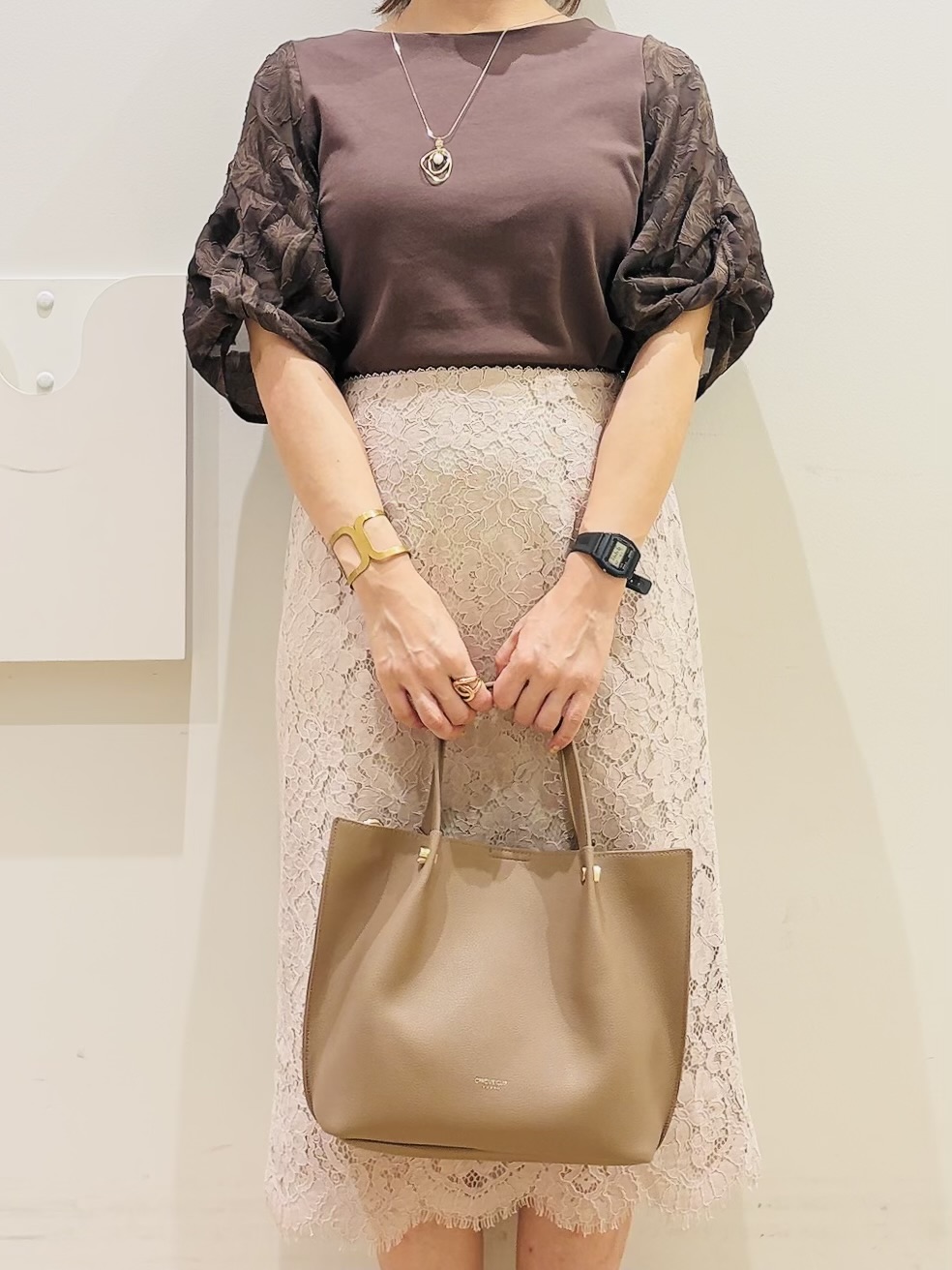 YUKOさんの「index｜【接触冷感／UVケア】ジャカードドッキングスリーブトップス《洗濯機OK》」を使ったコーディネート