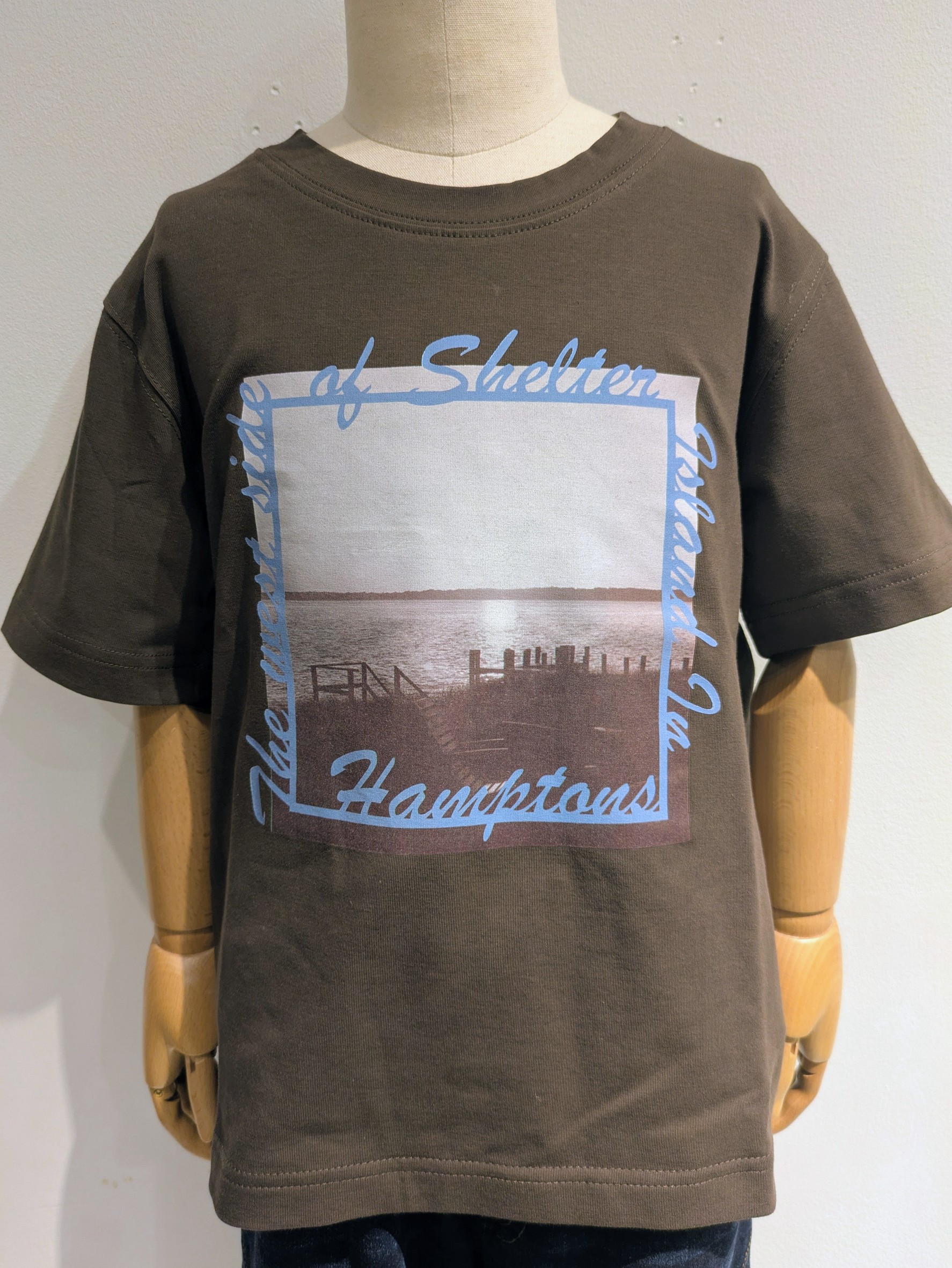 Yoshidaさんの「Dessin｜グラフィックデザインTシャツ」を使ったコーディネート