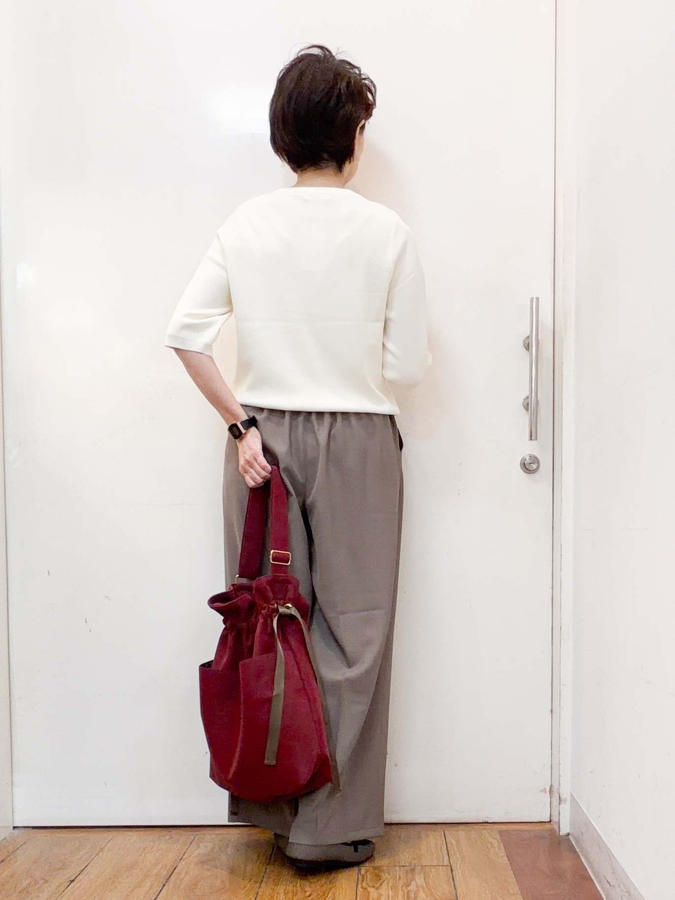 みぃさんの「SHOO･LA･RUE｜【ガンガン洗える/ひんやり/UV/毛玉になりにくい】二の腕見せない 5分袖ニット」を使ったコーディネート