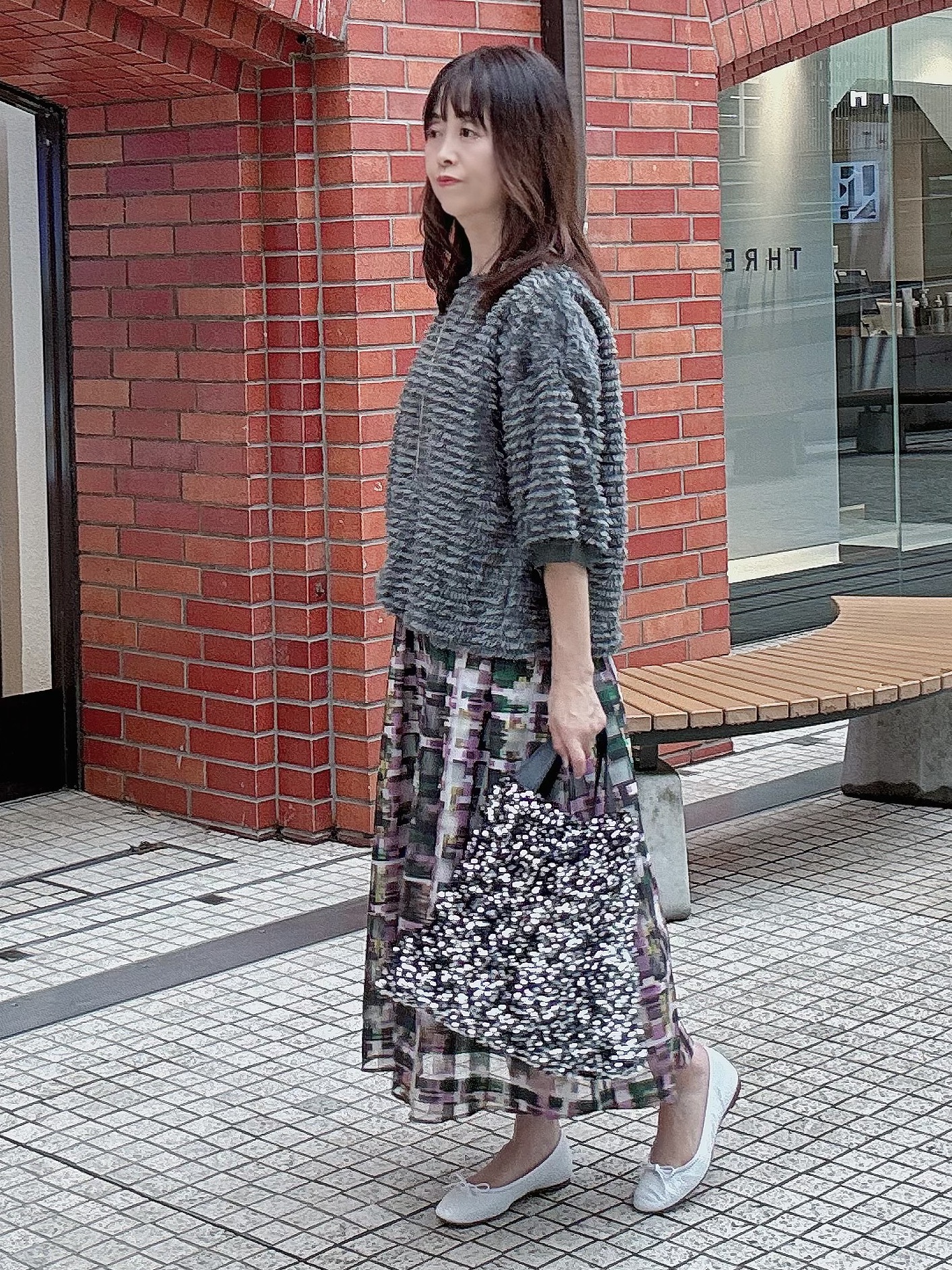 makiさんの「UNTITLED｜【秋映え/体型カバー】フェザージャガードプルオーバー」を使ったコーディネート