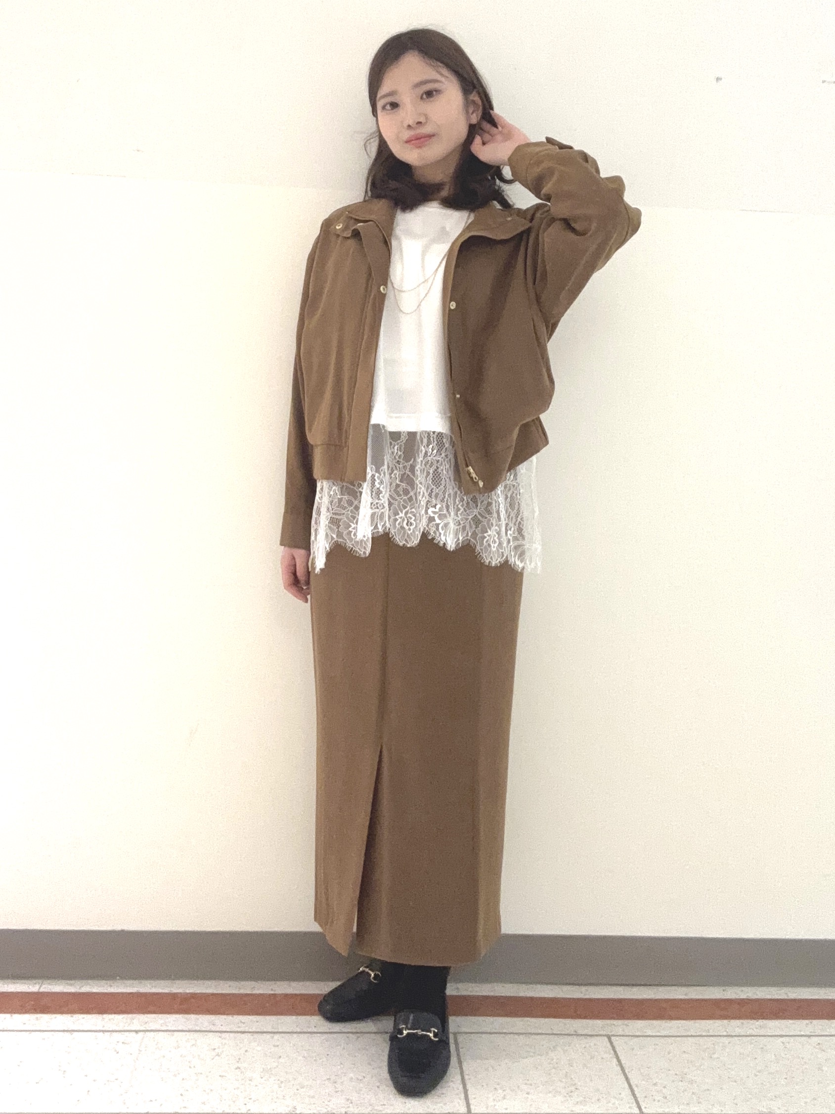 伊藤愛日圭さんの「UNTITLED｜【セットアップ可/秋ジャケット】スエードライクブルゾン」を使ったコーディネート