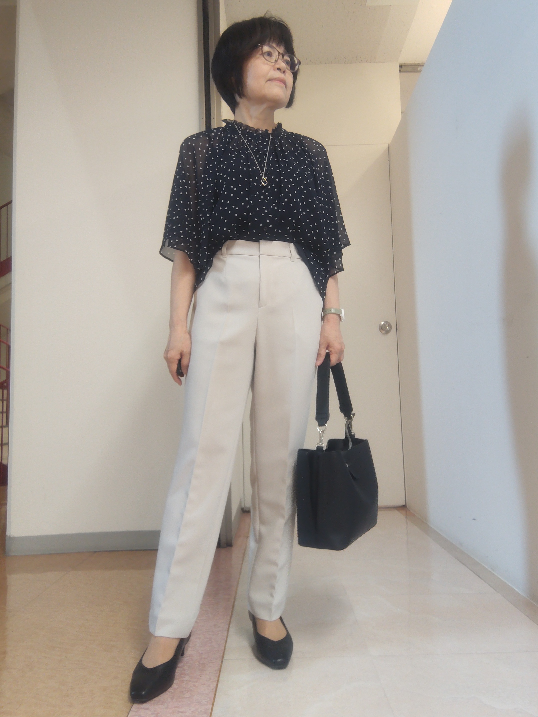 tokuさんの「Reflect｜【セットアップ／手洗い可】ドット柄シアーブラウス」を使ったコーディネート