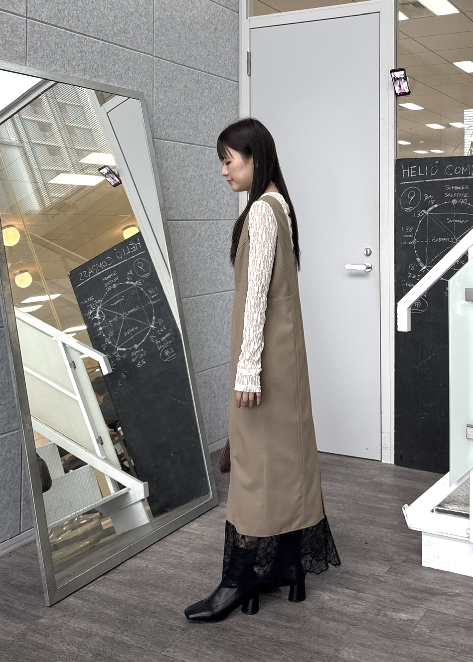 Renoさんの「INDIVI｜シアーレースレイヤードプルオーバー」を使ったコーディネート