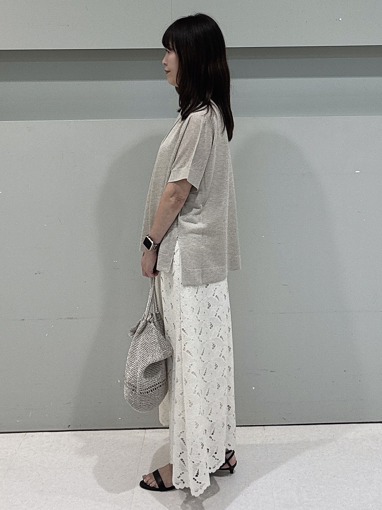 makiさんの「UNTITLED｜【アンサンブル可/品のある透け感】Tシャツ風ニットトップス」を使ったコーディネート