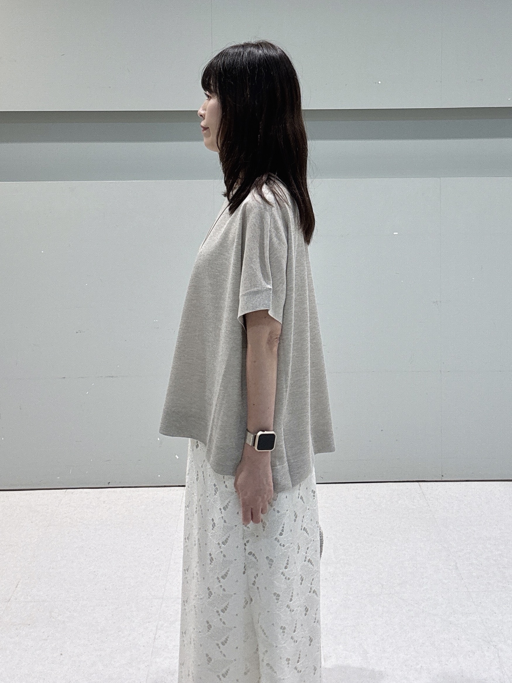 makiさんの「UNTITLED｜【アンサンブル可/品のある透け感】Tシャツ風ニットトップス」を使ったコーディネート