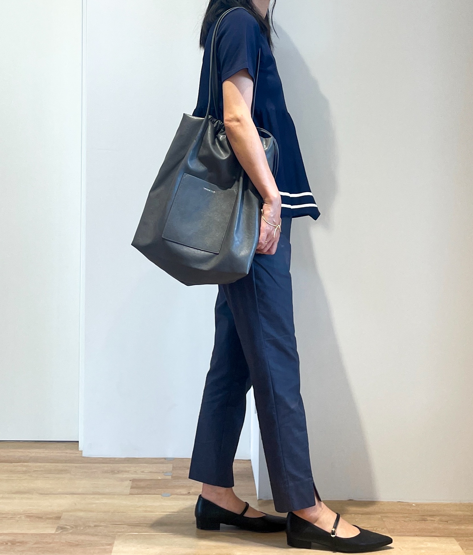 あいさんの「OPAQUE.CLIP｜【UVケア】裾ラインペプラムニット《洗濯機OK》」を使ったコーディネート