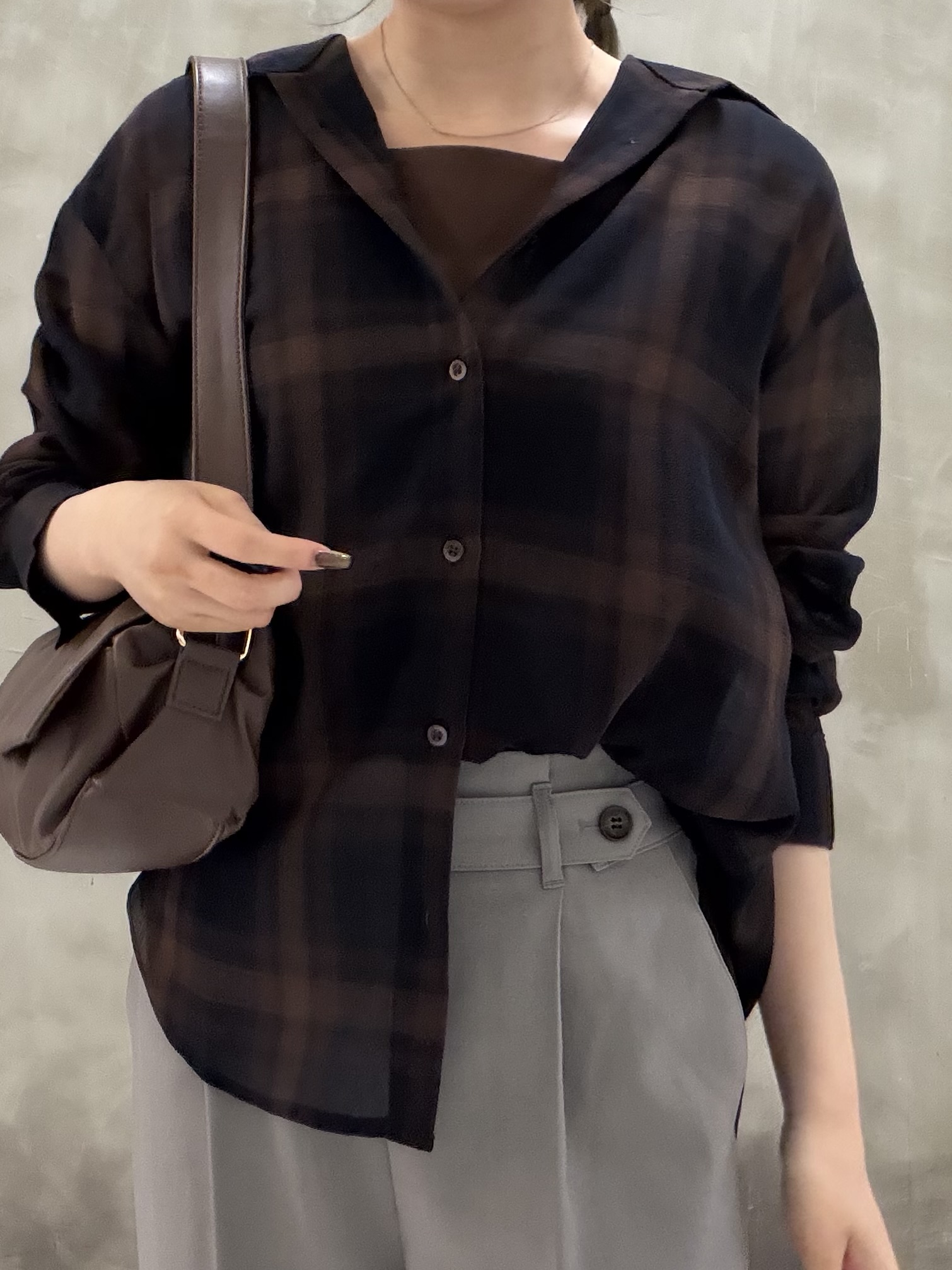 maiさんの「grove｜シアーオンブレチェックシャツ」を使ったコーディネート
