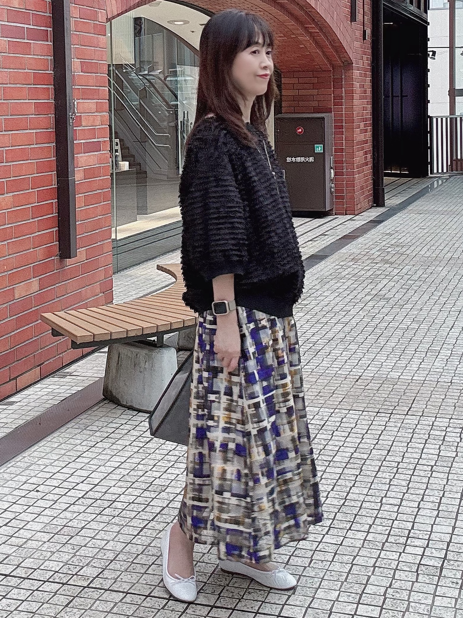 makiさんの「UNTITLED｜【秋映え/体型カバー】フェザージャガードプルオーバー」を使ったコーディネート