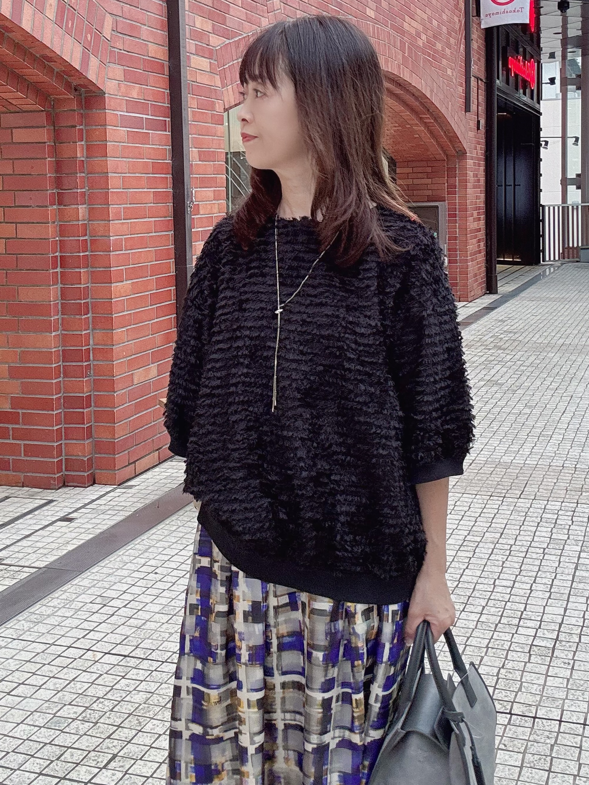 makiさんの「UNTITLED｜【秋映え/体型カバー】フェザージャガードプルオーバー」を使ったコーディネート