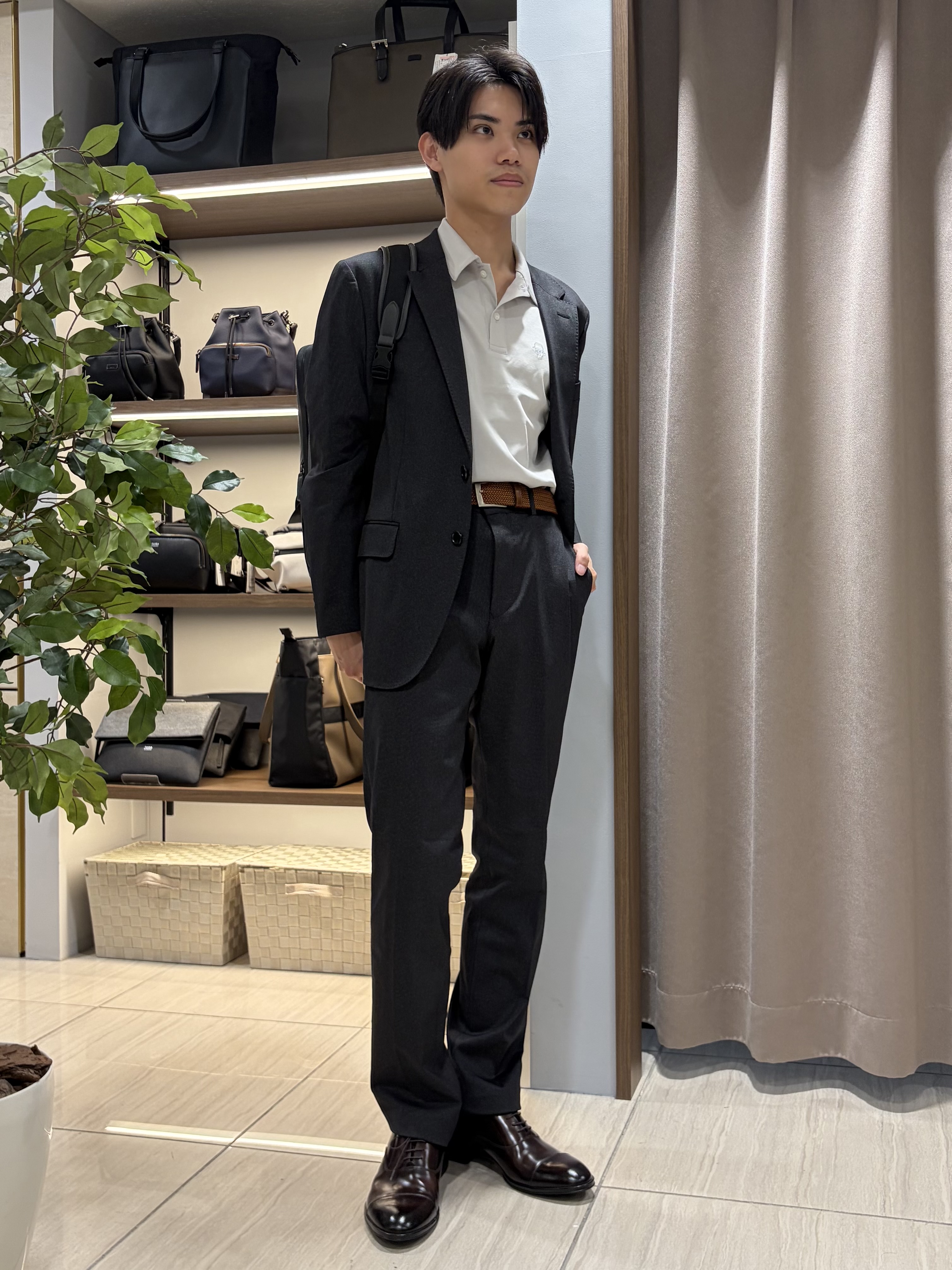 hiroさんの「TAKEO KIKUCHI｜【360&deg;ストレッチ／軽量】None Of Stress ライト ジャケット（セットアップ対応）」を使ったコーディネート