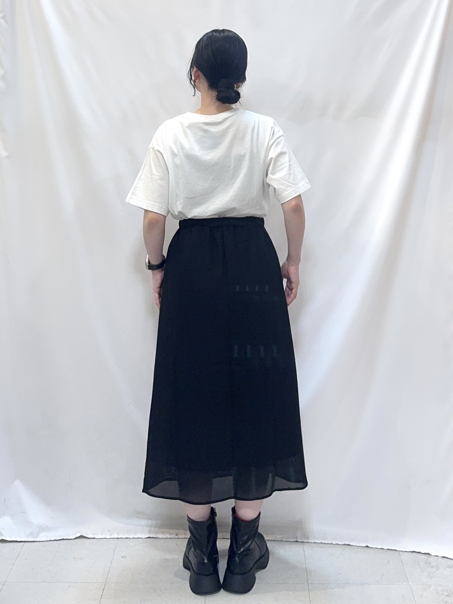 𝐇𝐢𝐫𝐨𝐦𝐢さんの「SHOO･LA･RUE｜【通気性〇/セットアップ可/洗濯機可】メッシュドルマン ジップブルゾン」を使ったコーディネート