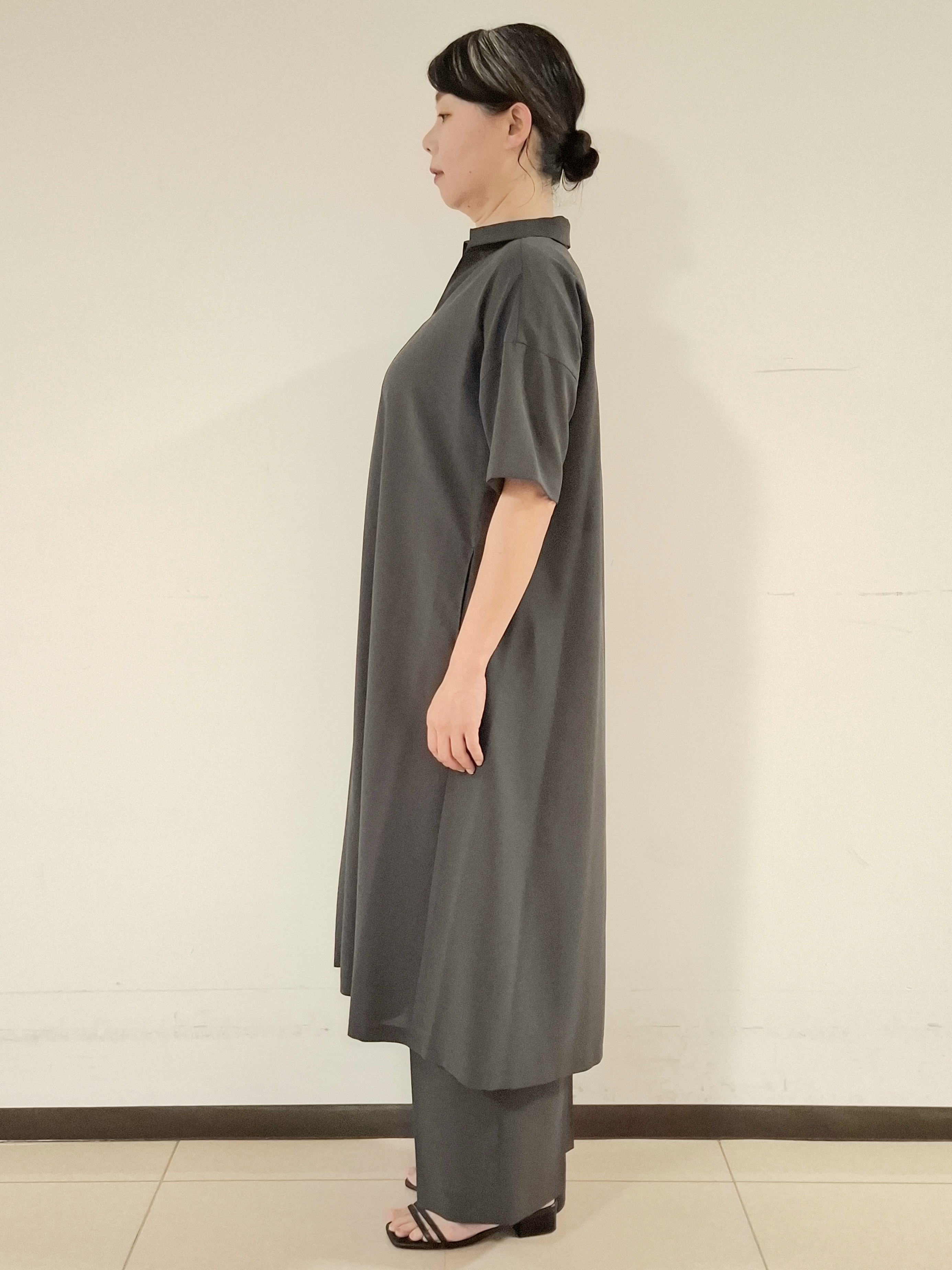 ねぎさんの「UNTITLED｜【残暑も快適/UVカット/接触冷感】エアリークールワンピース」を使ったコーディネート