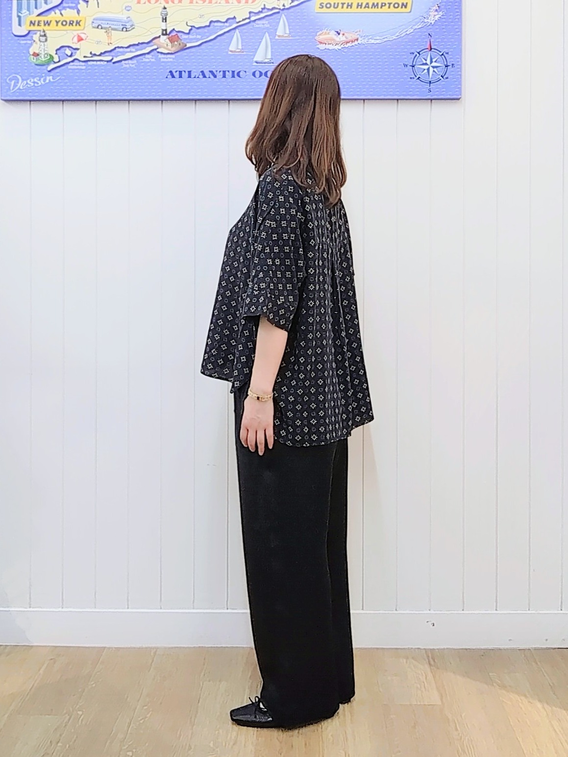 itoさんの「Dessin｜【セットアップ可】小紋柄プリント スキッパーシャツ」を使ったコーディネート