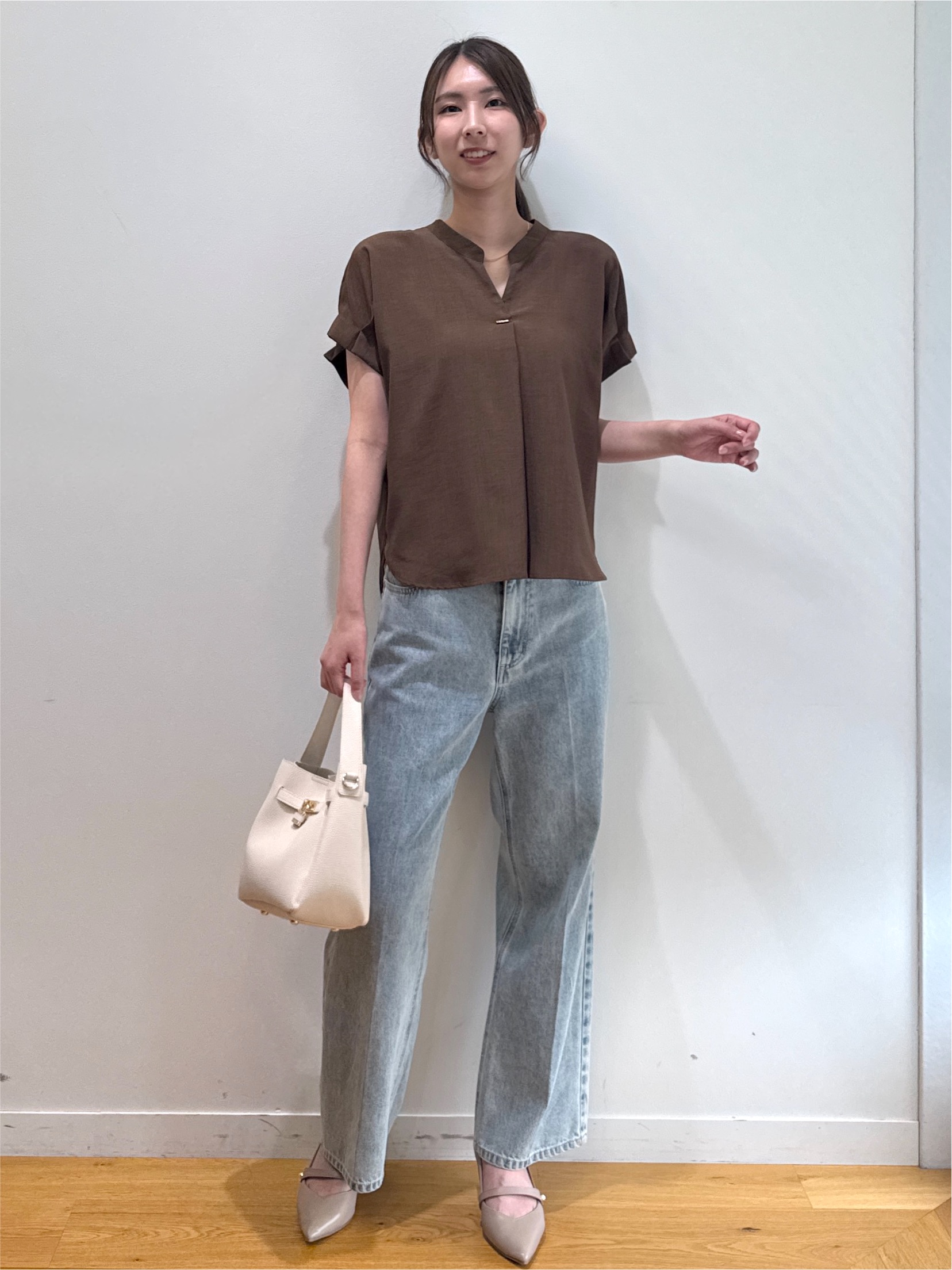 めぐさんの「index｜《丈が選べる》ストレートデニムパンツ【洗濯機洗い可】」を使ったコーディネート