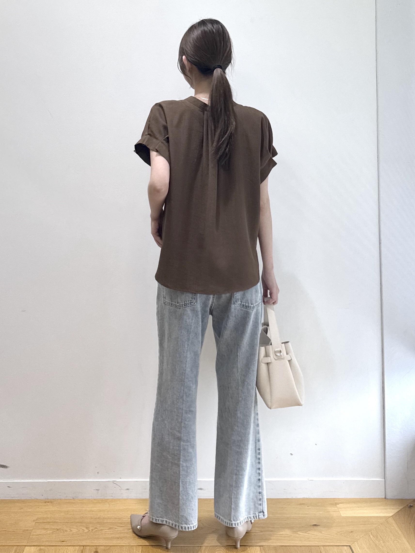 めぐさんの「index｜《丈が選べる》ストレートデニムパンツ【洗濯機洗い可】」を使ったコーディネート
