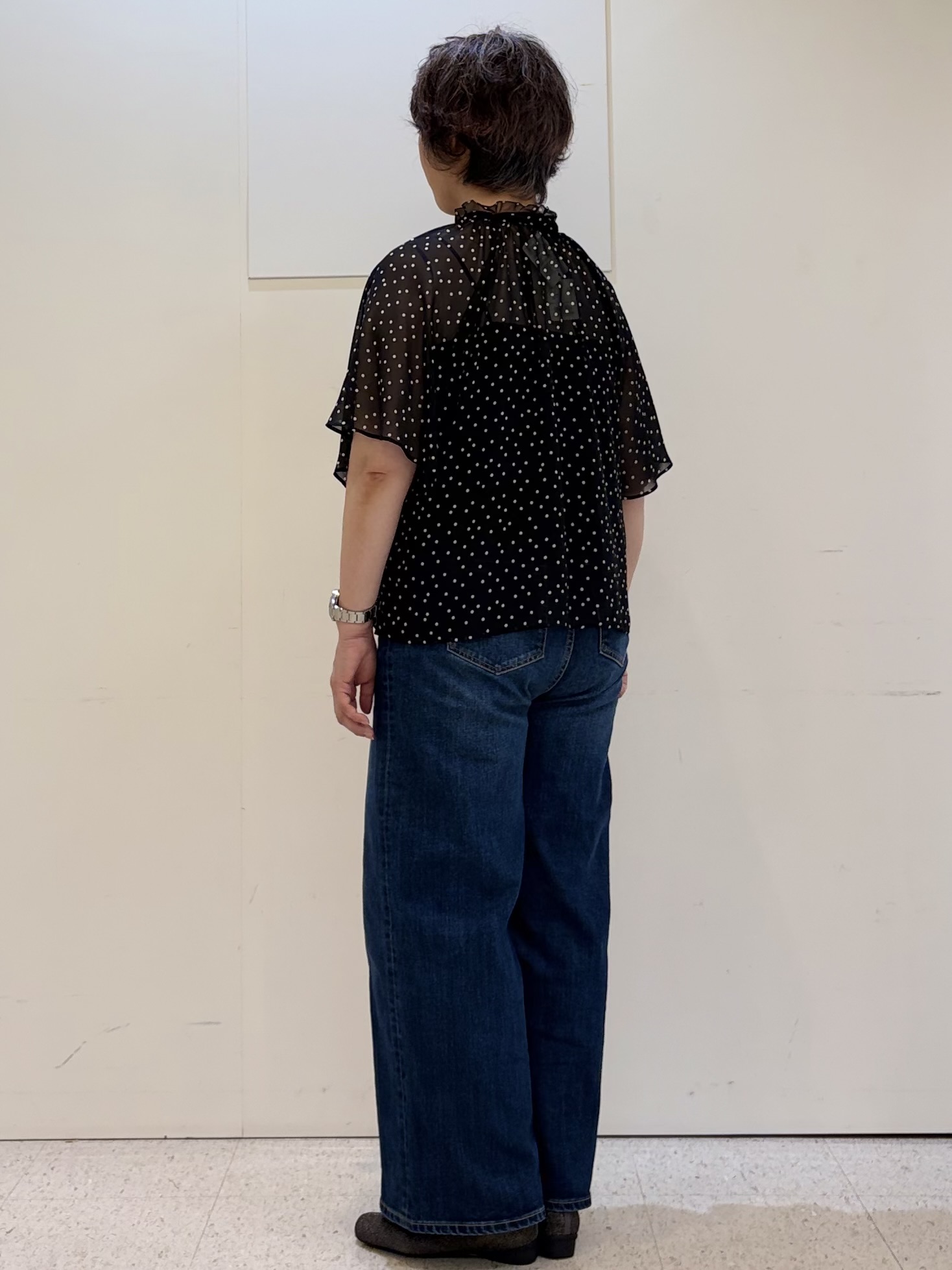 ヤスコさんの「Reflect｜【セットアップ／手洗い可】ドット柄シアーブラウス」を使ったコーディネート