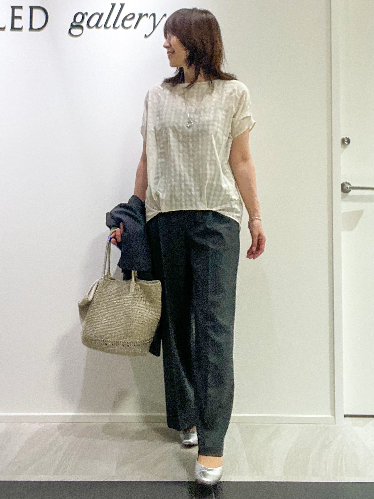 めいさんの「UNTITLED｜【秋の通勤羽織/セットアップ可/UVカット】エアリークール半袖ジャケット」を使ったコーディネート