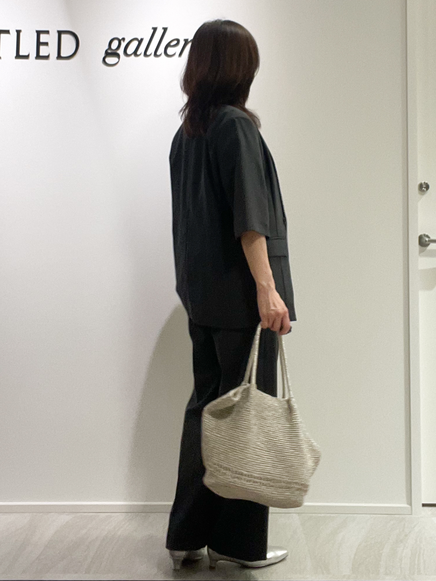 めいさんの「UNTITLED｜【秋の通勤羽織/セットアップ可/UVカット】エアリークール半袖ジャケット」を使ったコーディネート