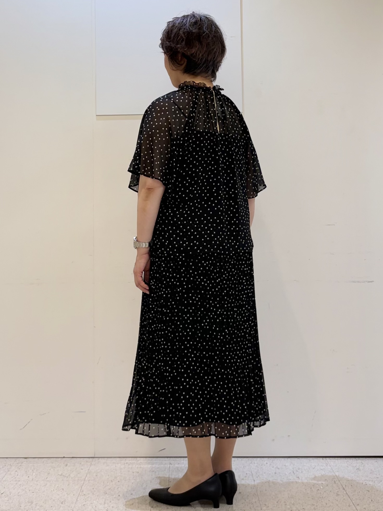 ヤスコさんの「Reflect｜【セットアップ／手洗い可】ドット柄シアーブラウス」を使ったコーディネート