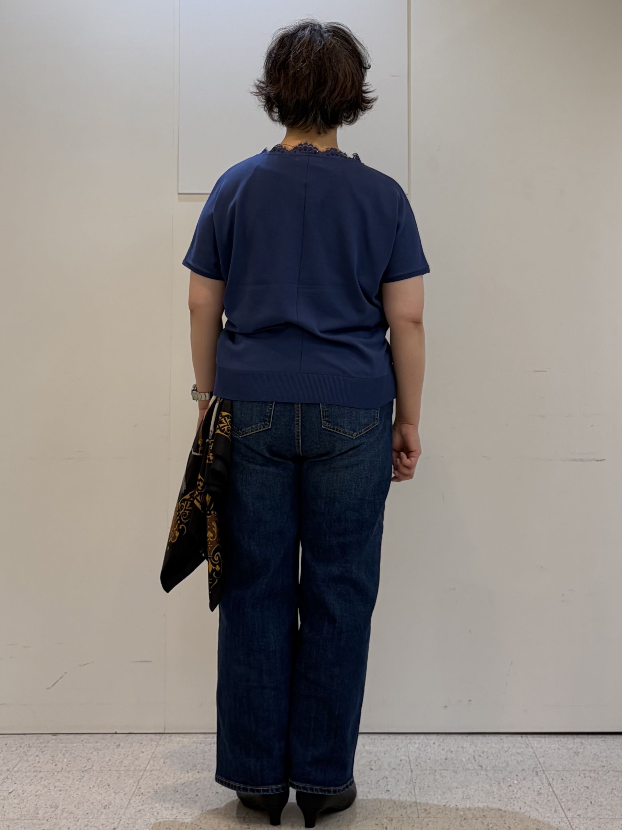 ヤスコさんの「Reflect｜【二の腕カバー／手洗い可】ネックレース フレンチスリーブニット」を使ったコーディネート