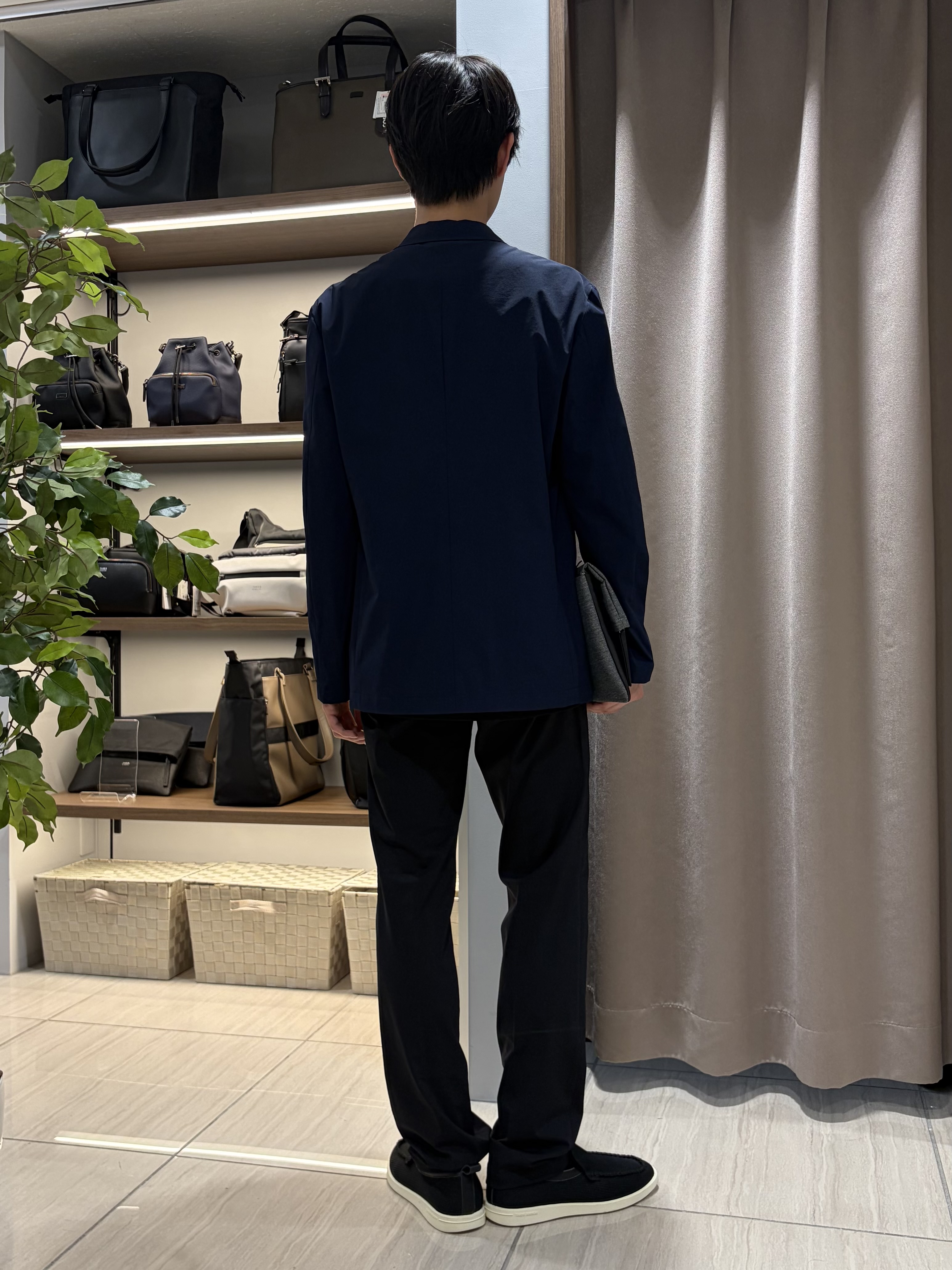 hiroさんの「TAKEO KIKUCHI｜3Dナイロン ジャケット」を使ったコーディネート