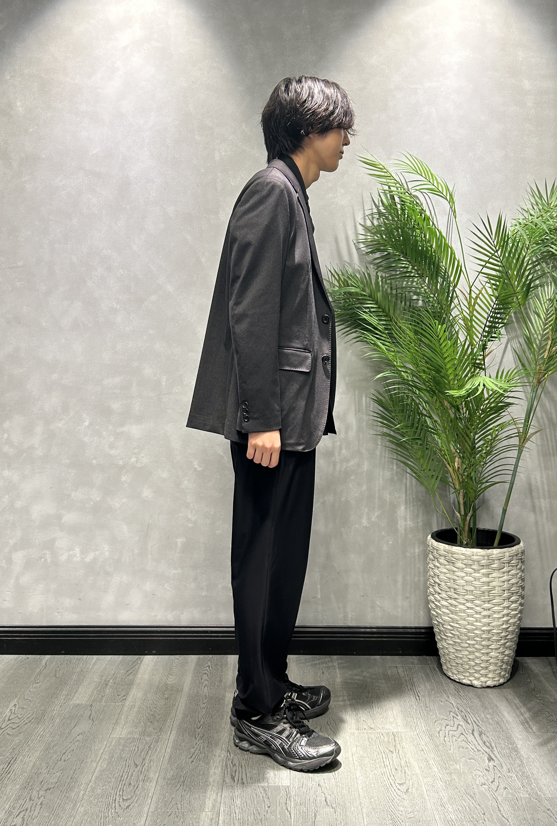 ruiさんの「TAKEO KIKUCHI｜【360&deg;ストレッチ／軽量】None Of Stress ライト ジャケット（セットアップ対応）」を使ったコーディネート